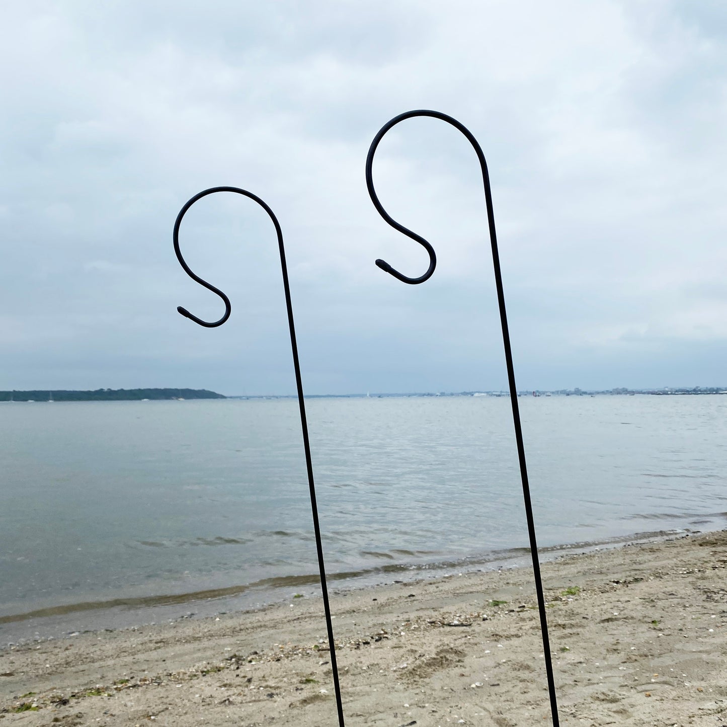 4 x Shepherds Crook Black Metal Garden Border Hooks (1.5m)