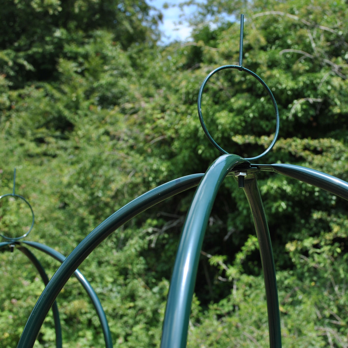 Set of 2 Metal Garden Obelisks