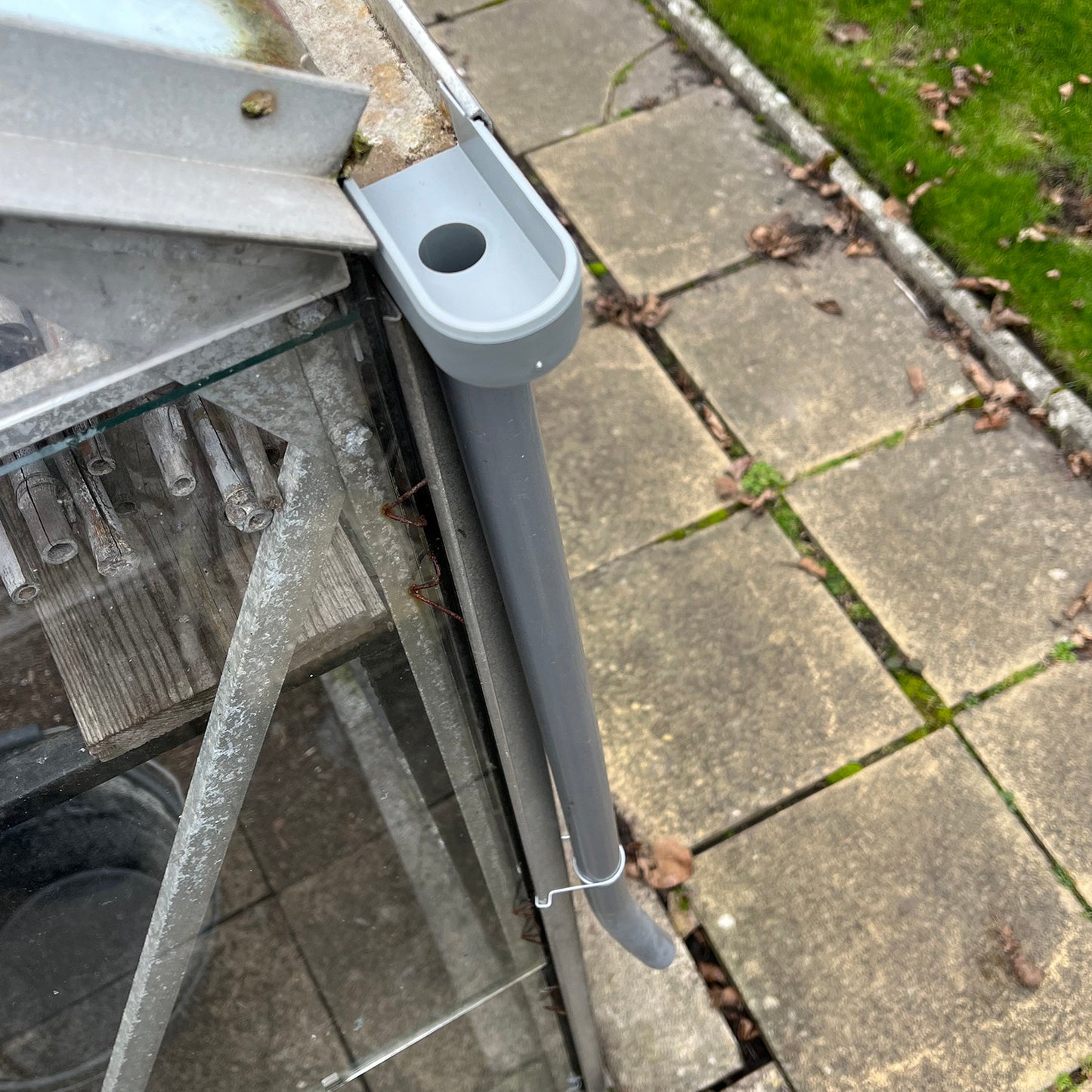 Greenhouse 35mm Guttering Rainwater Kit Downpipe - Pack of 2