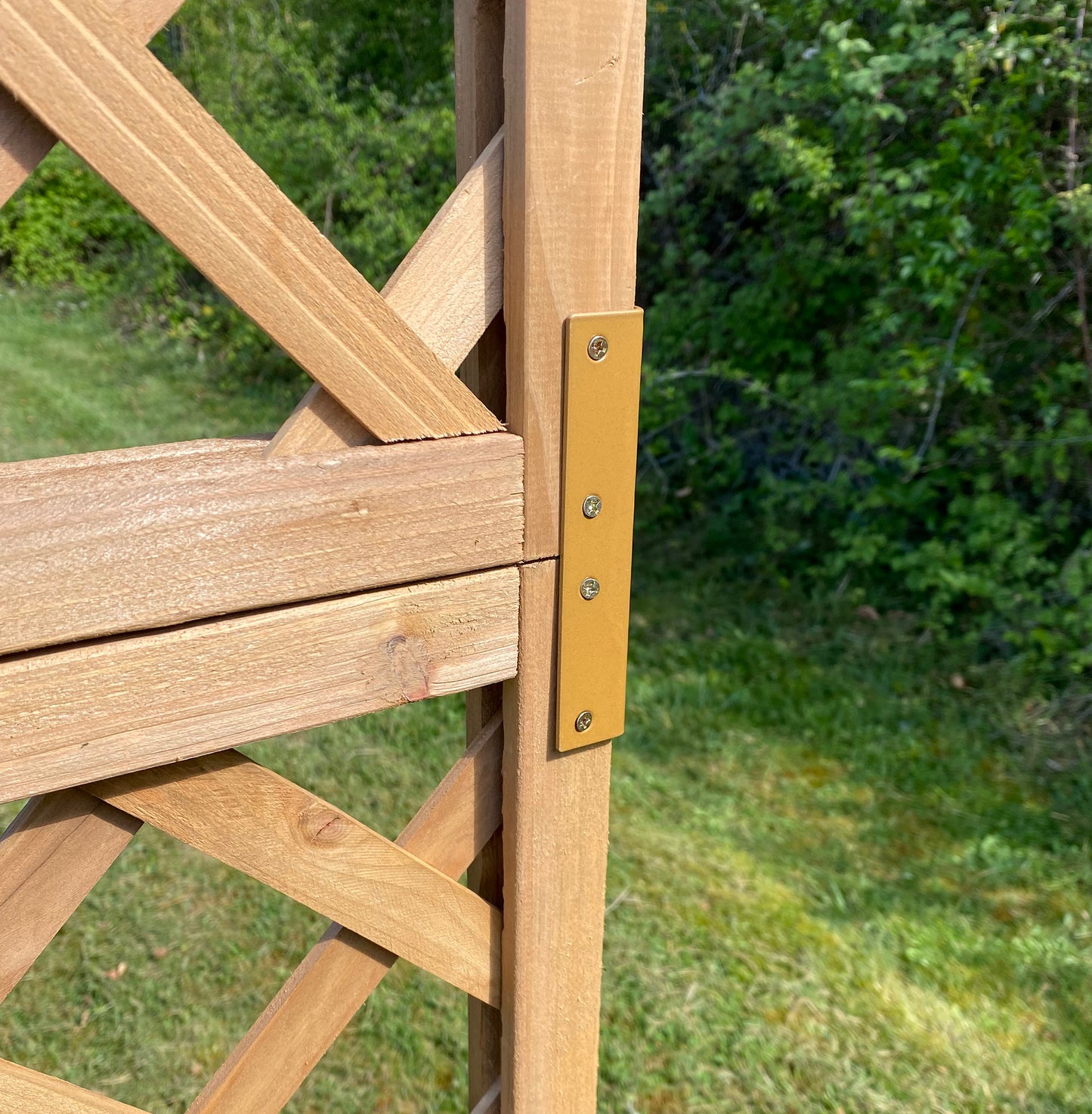 Wooden Garden Arch (Tan) with Ground Spikes