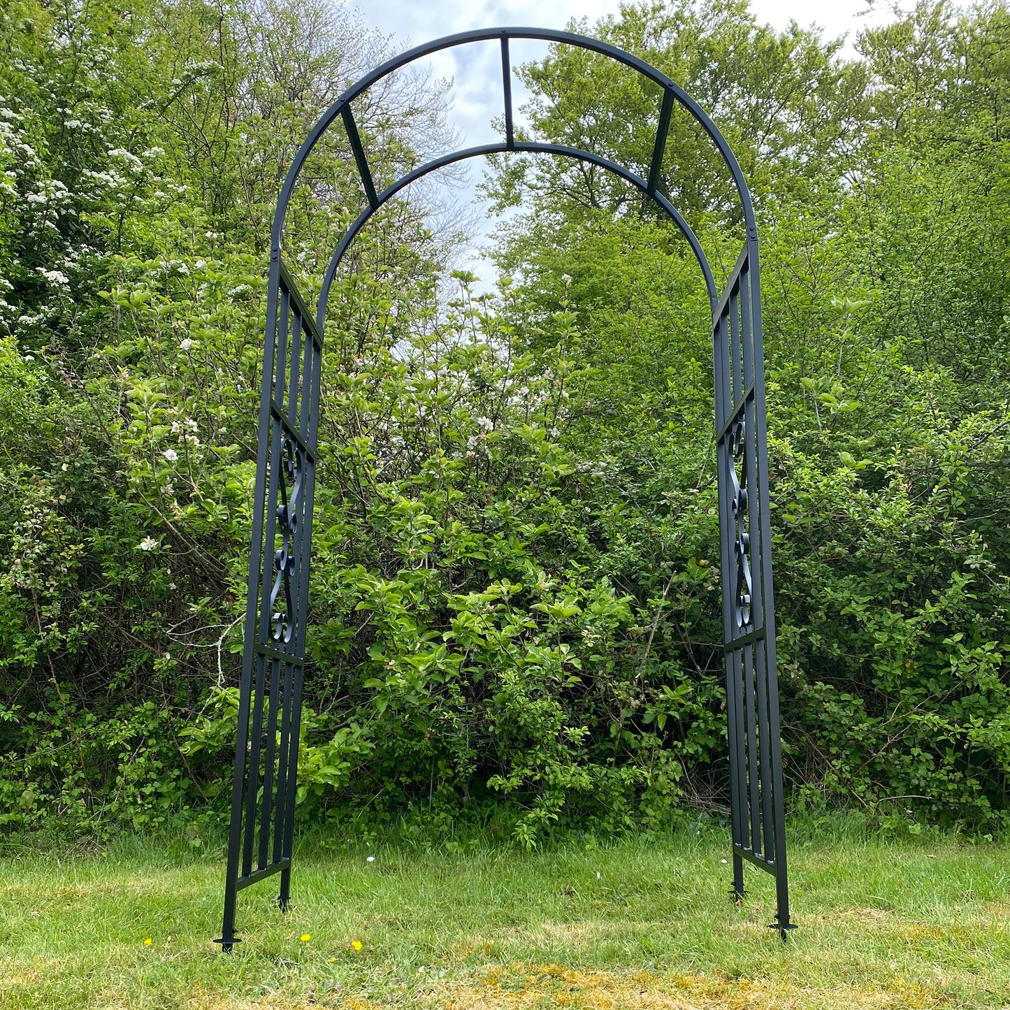 Metal Amalfi Garden Arch