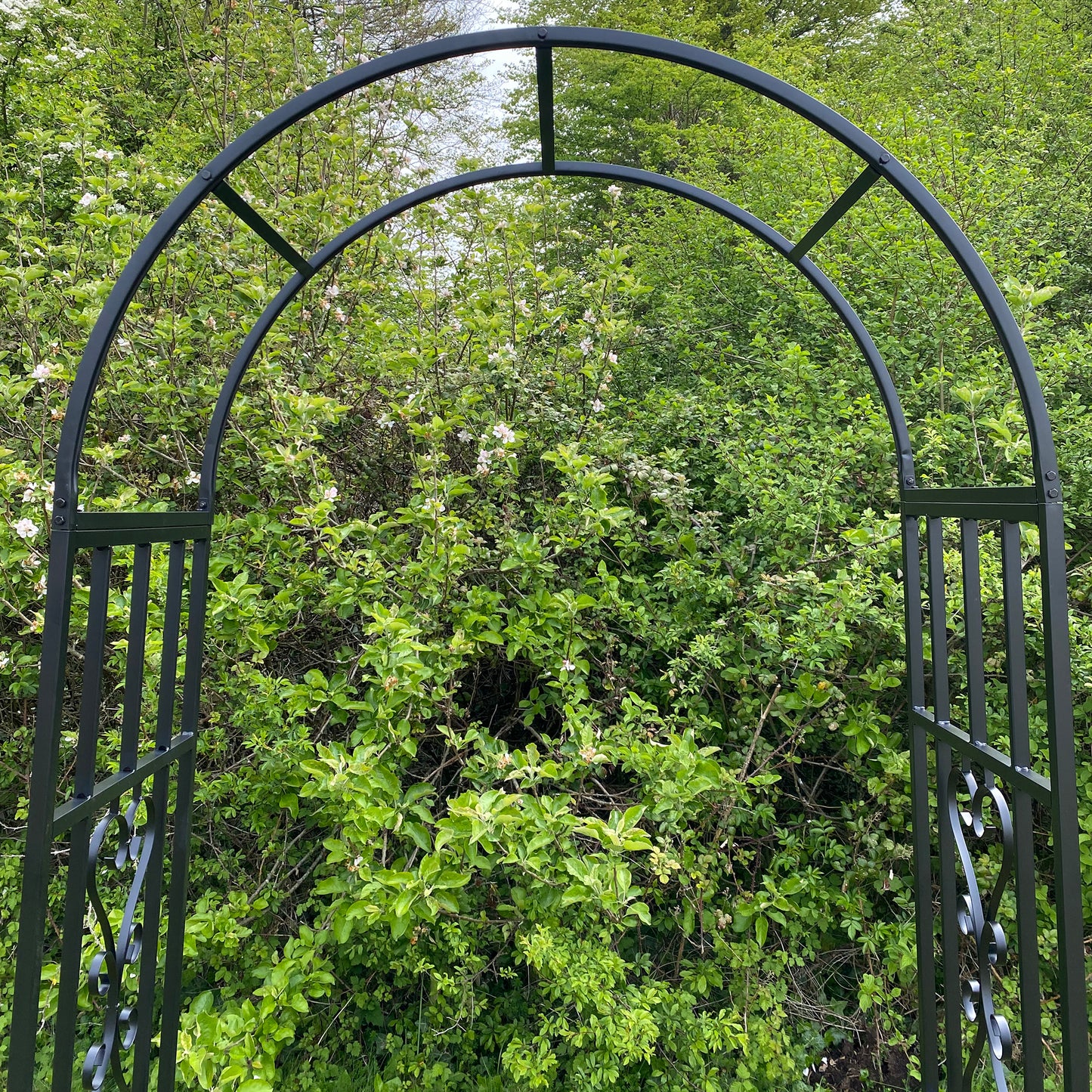 Metal Amalfi Garden Arch