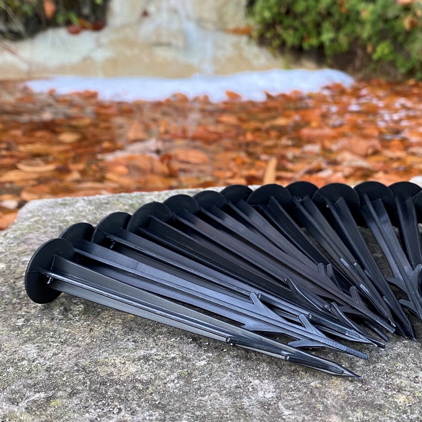 Protective Pond Netting Cover with 12 Pegs (6m x 5m)