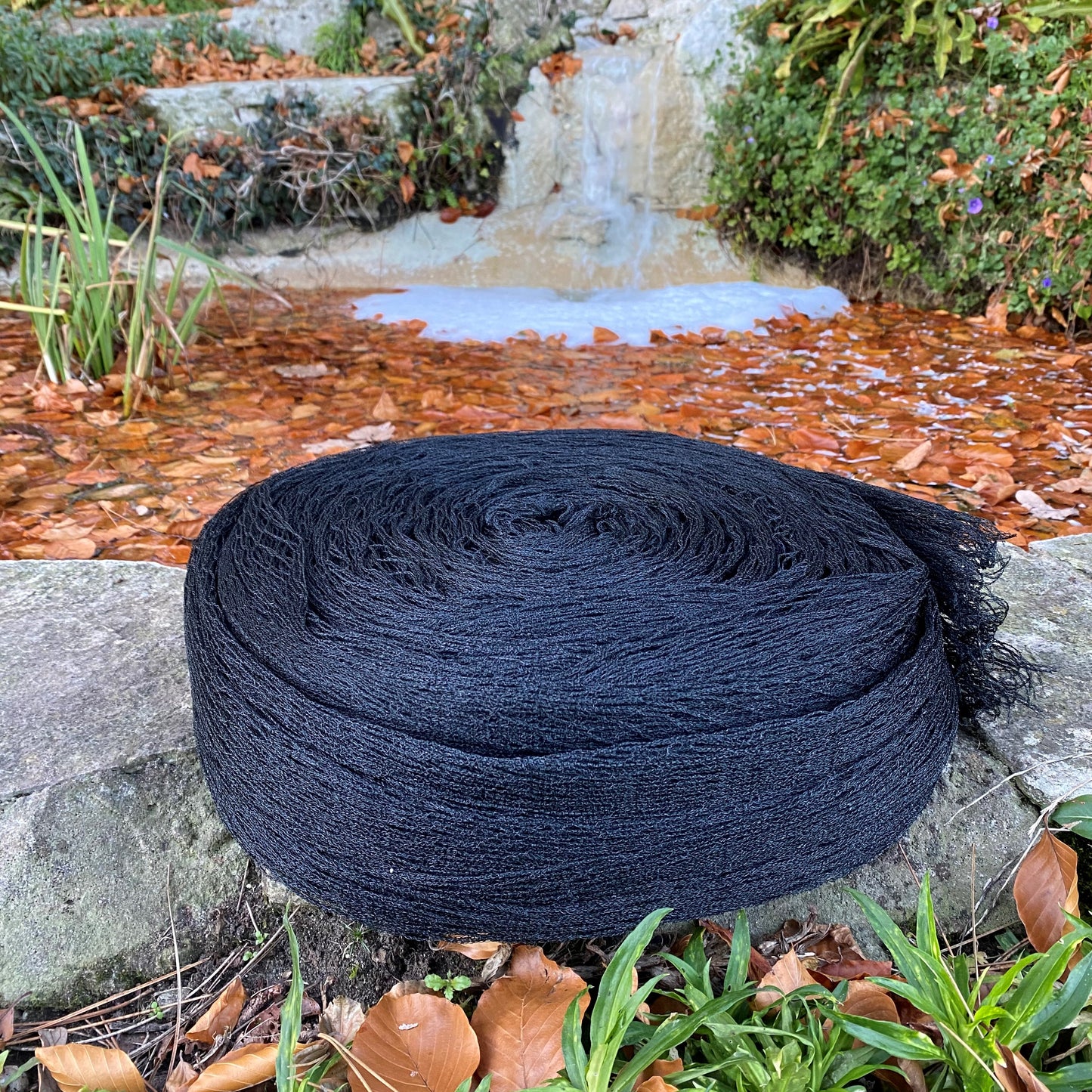 Protective Pond Netting Cover with 12 Pegs (6m x 5m)