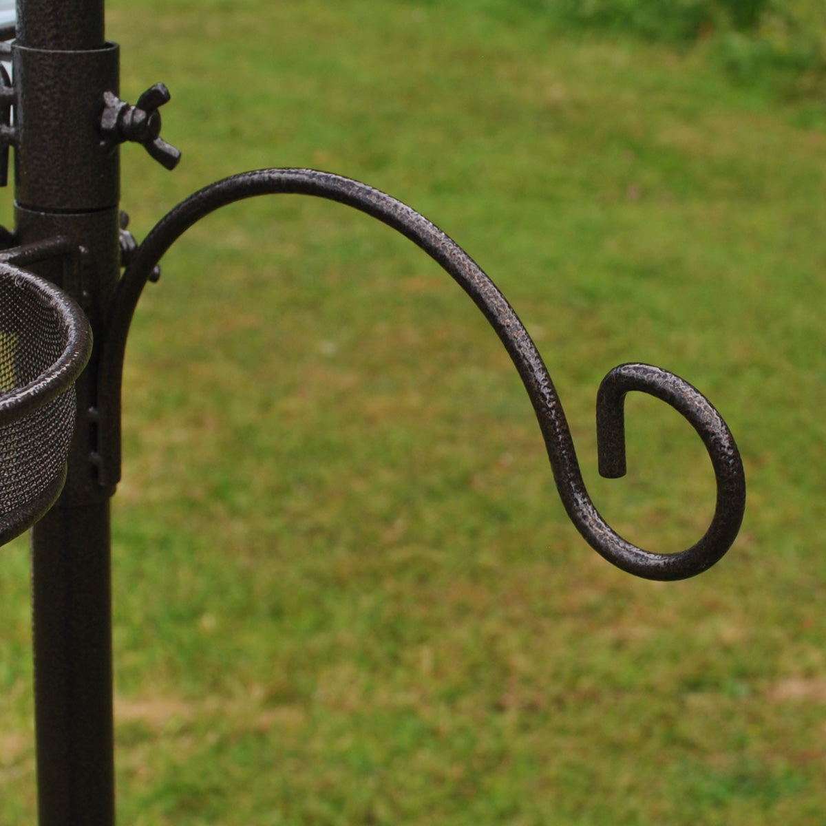 Metal Complete Bird Feeding Station with 4 Large Feeders