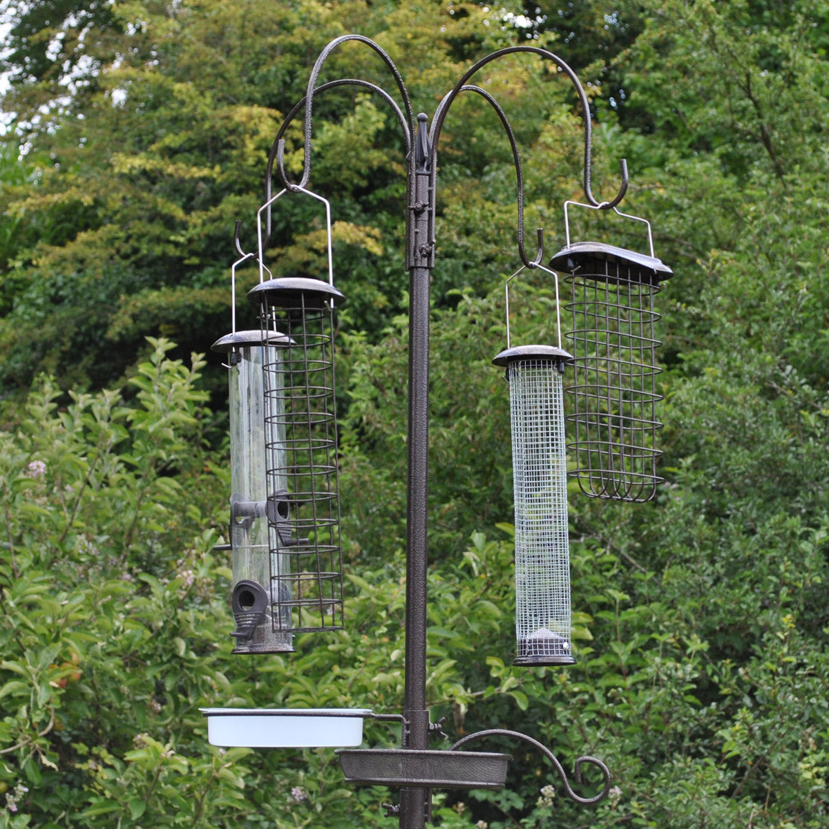 Metal Complete Bird Feeding Station with 4 Large Feeders & Patio Stand