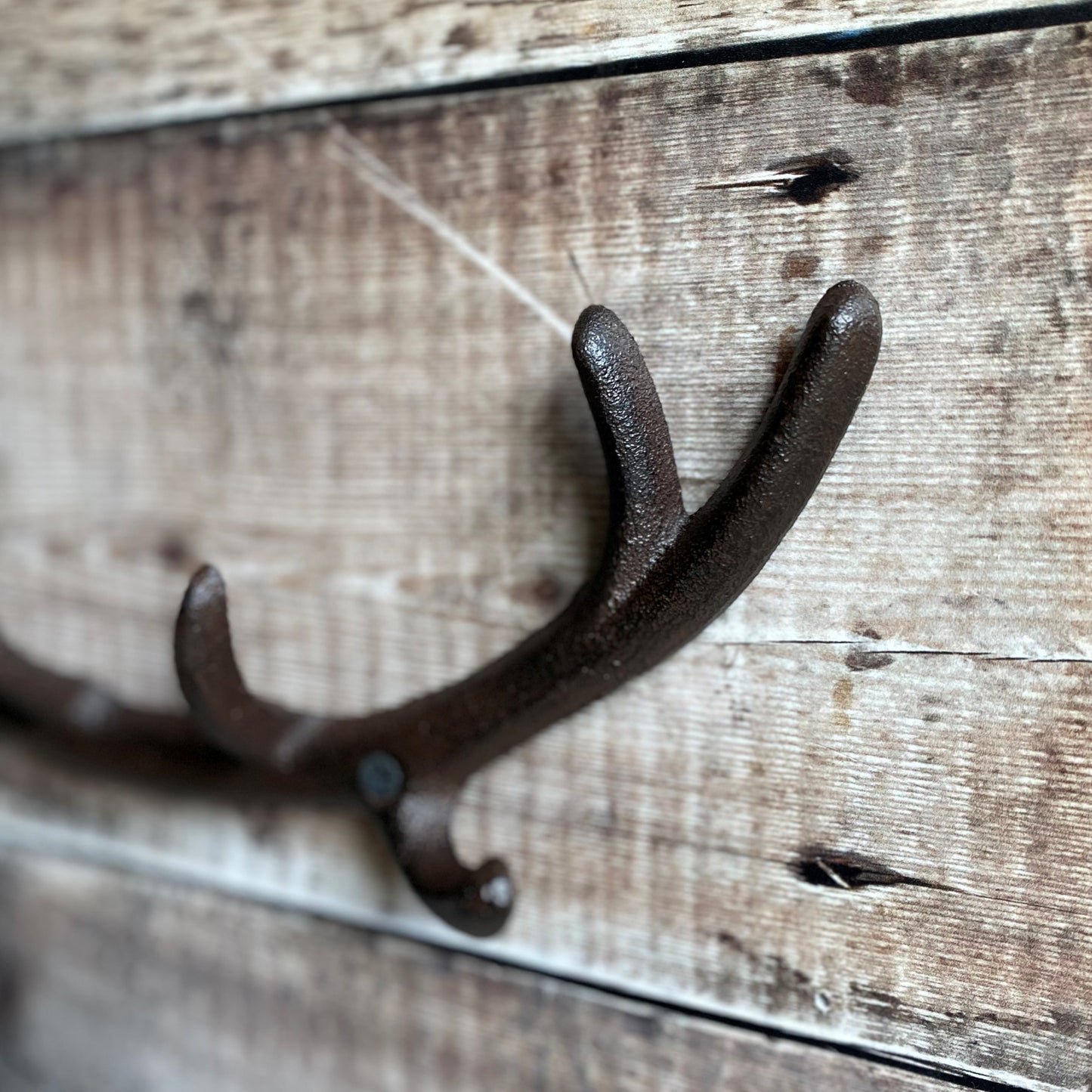 Cast Iron Antler Shaped Wall Hooks Coat Rack with 4 Hooks