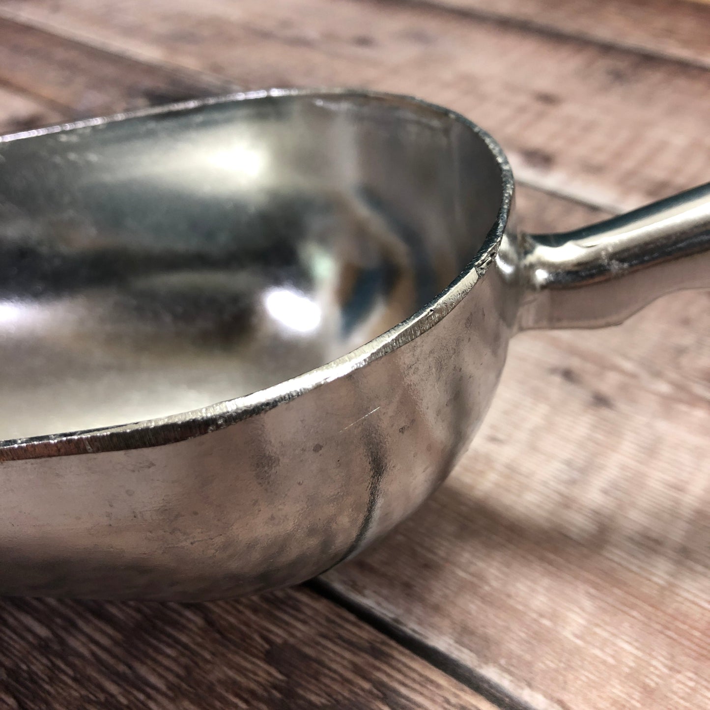 Large Aluminium Potting, Pet Food and Bird Seed Scoop (Set of 2)