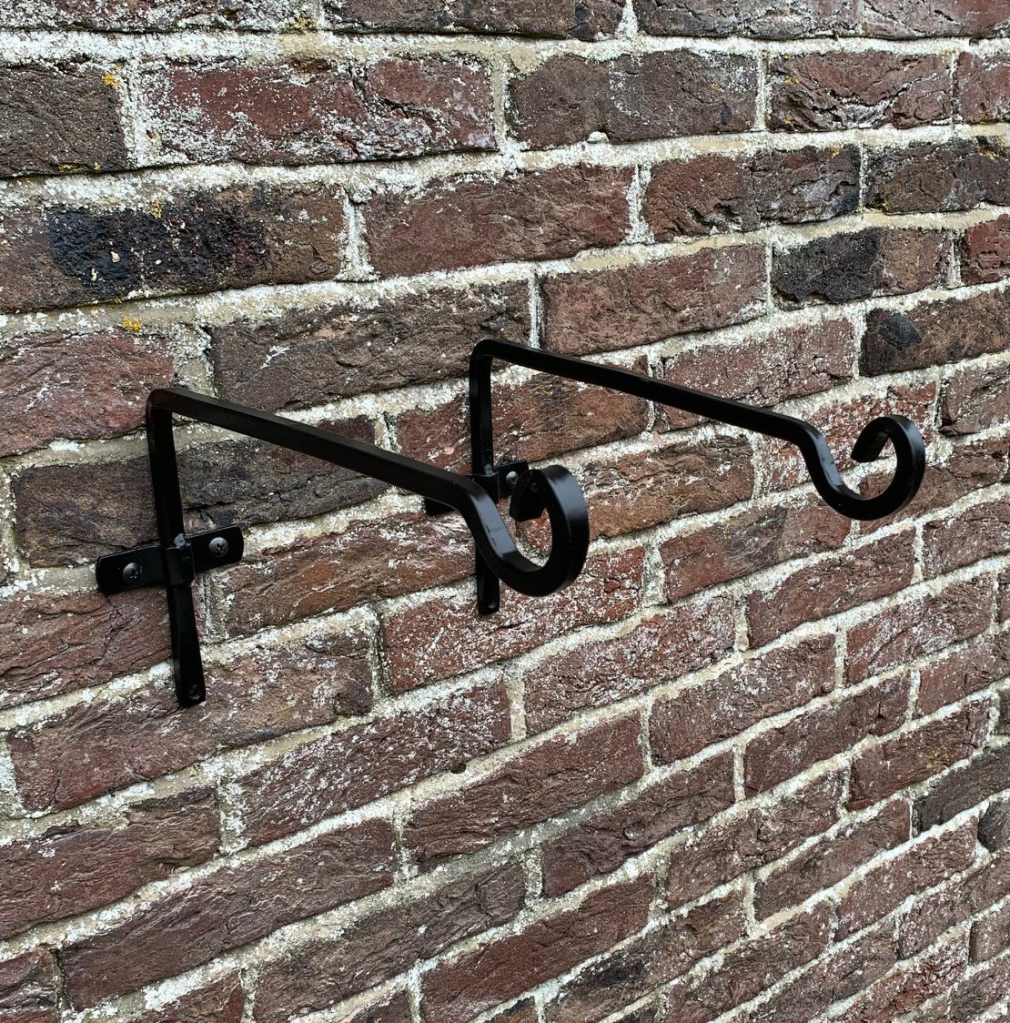 Metal Square Hanging Basket Brackets (29cm) Set of 2