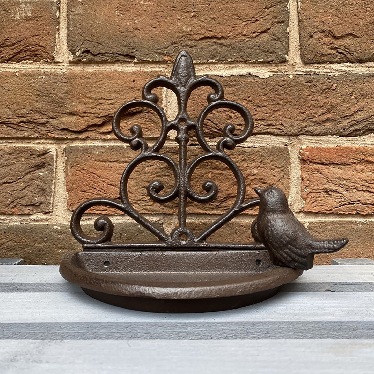 Venus Cast Iron Wall Mounted Bird Bath Feeder with Hanger