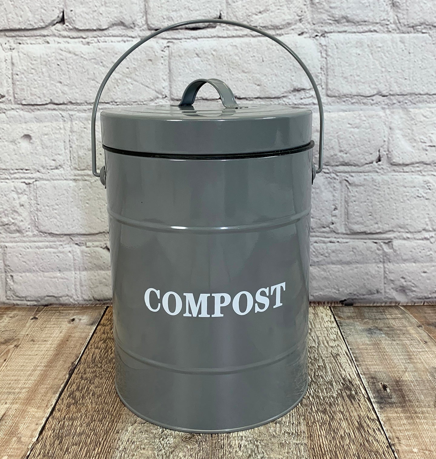 Large Kitchen Composter Caddy with Inner Bucket and 3 Filters in French Grey