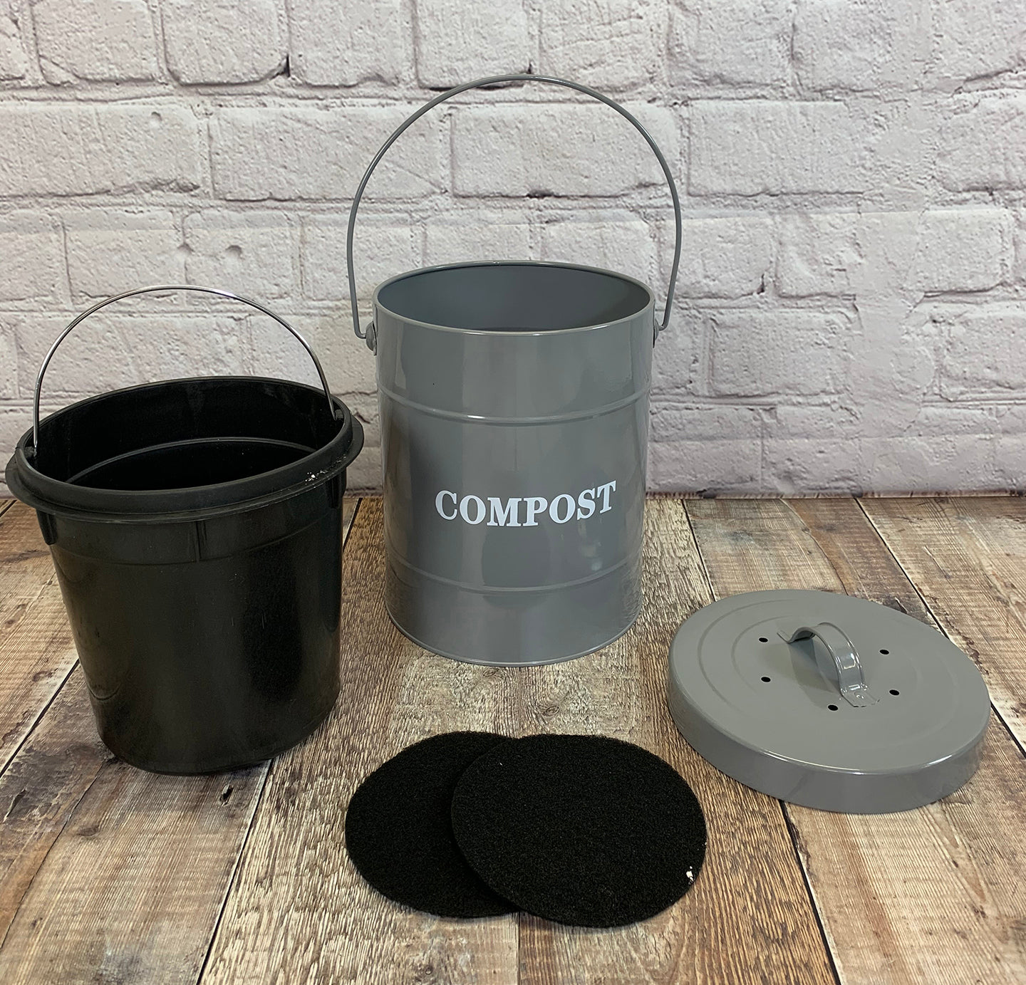 Large Kitchen Composter Caddy with Inner Bucket and 3 Filters in French Grey