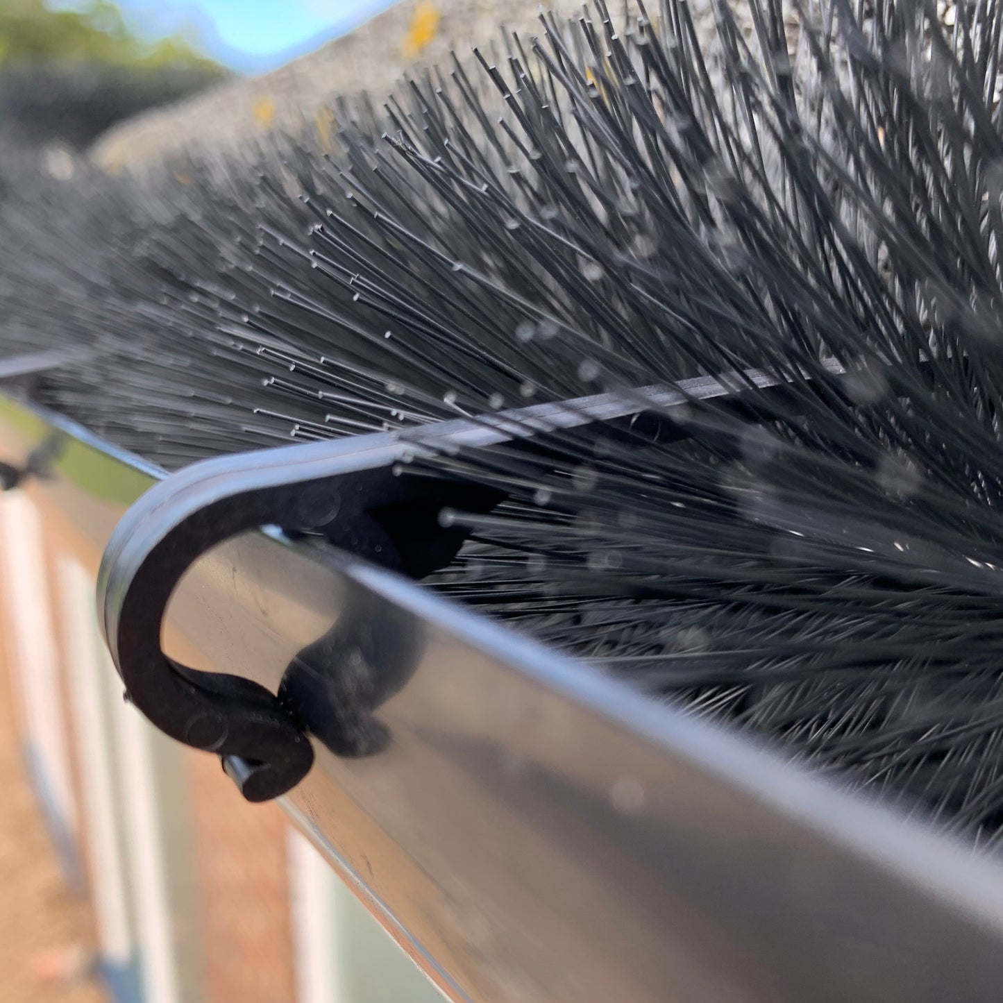 Gutter Brush Leaf Protection Guard Fixing Clips (Pack of 40)