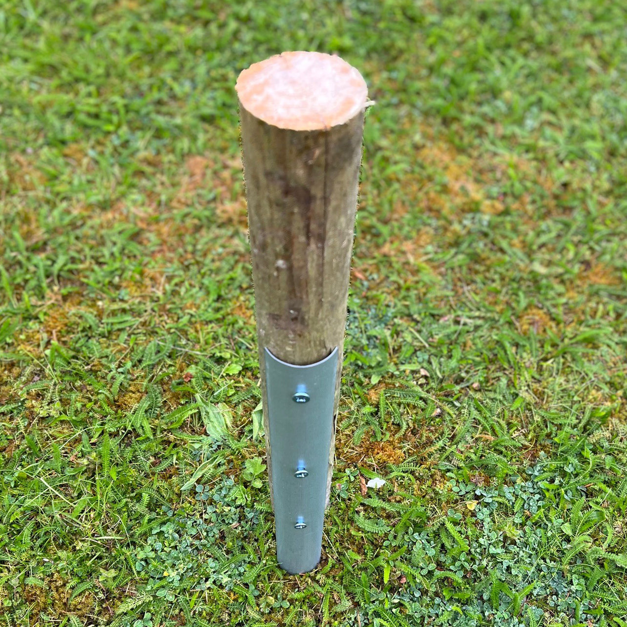 Metal Log Roll Stakes for Lawn Garden Border Edging (Pack of 20)