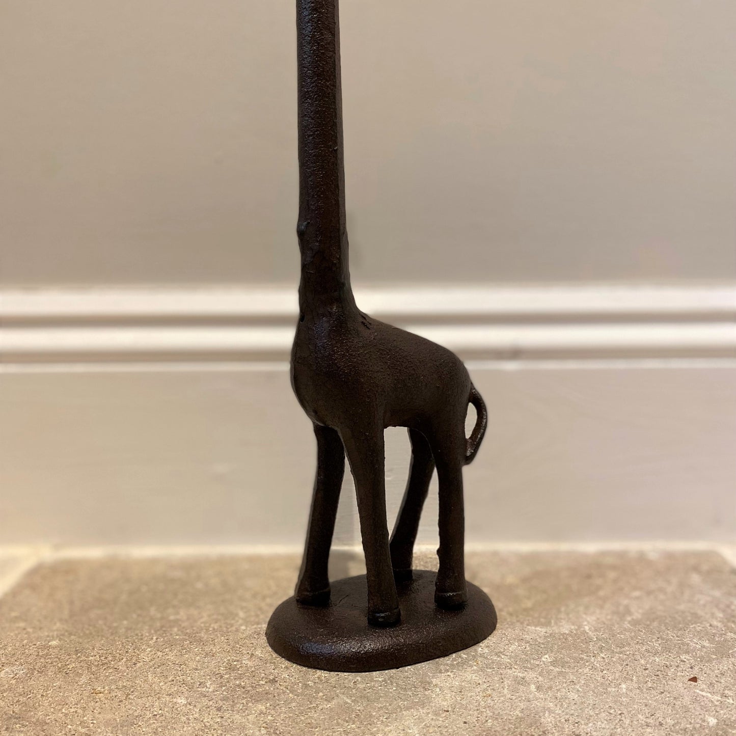 Cast Iron Giraffe Shaped Loo Roll Toilet Paper Holder Store (Set of 2)
