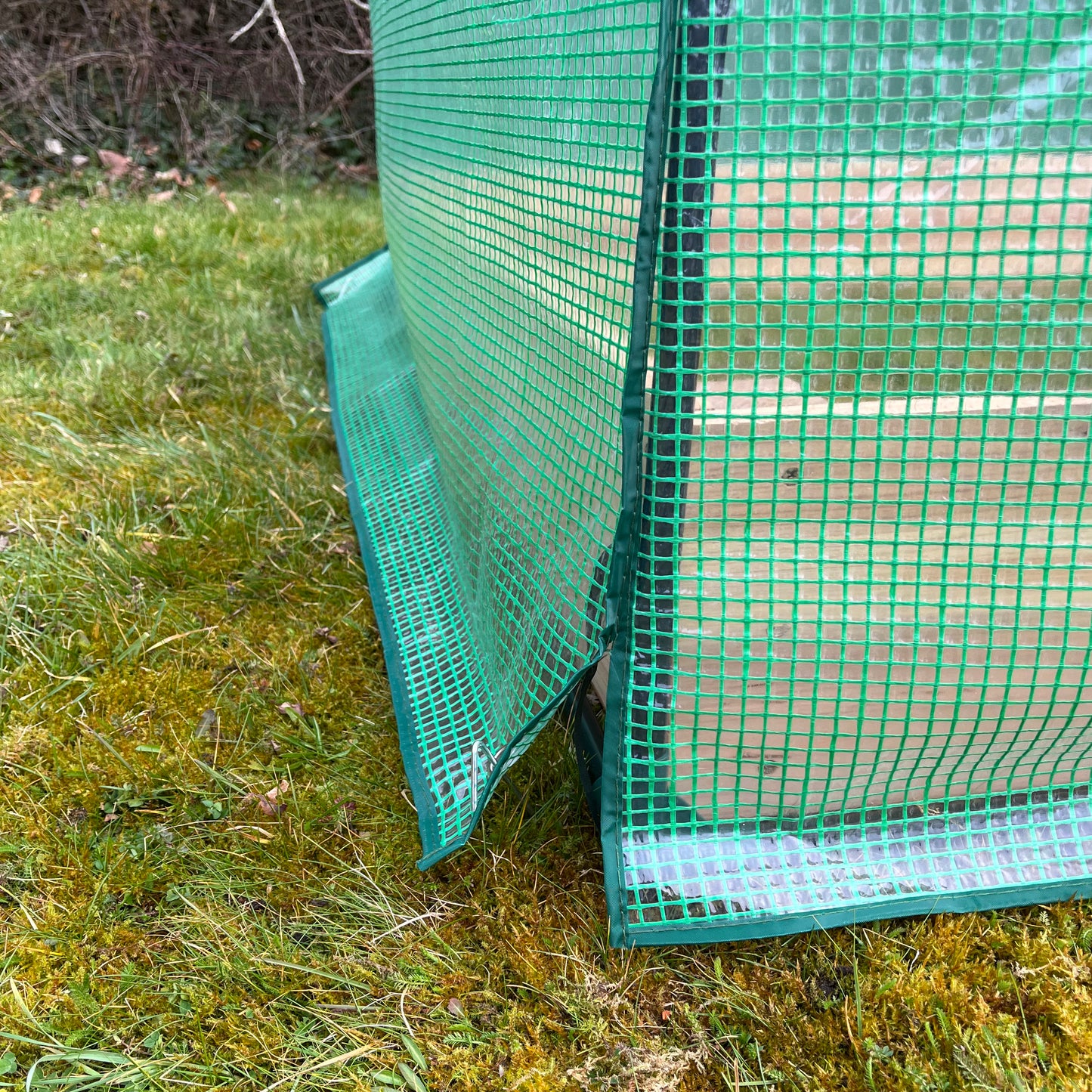 Grow Tunnel for Raised Vegetable Beds (125cm x 125cm x 100cm)