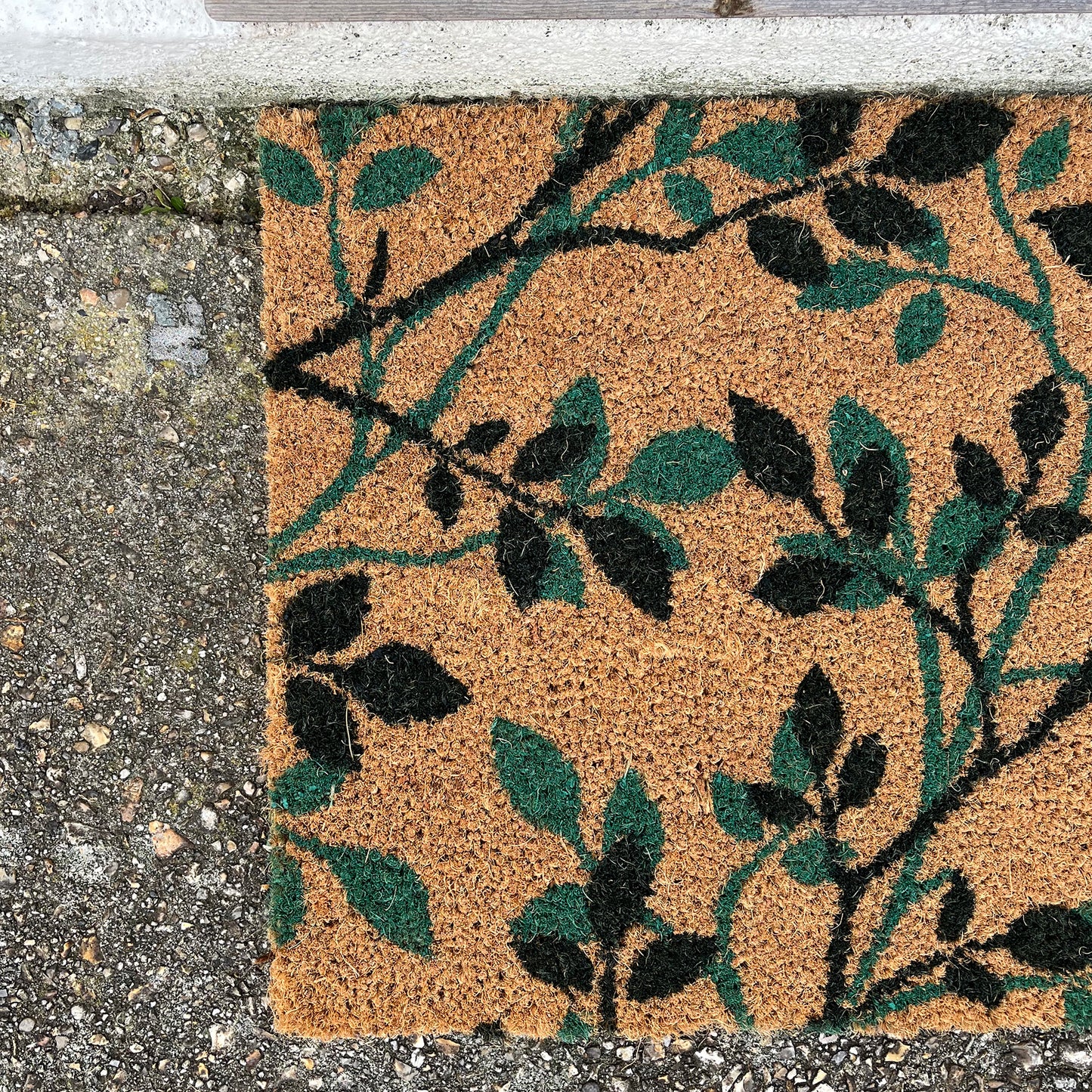 Green & Black Leaf Print Indoor & Outdoor Coir Doormat