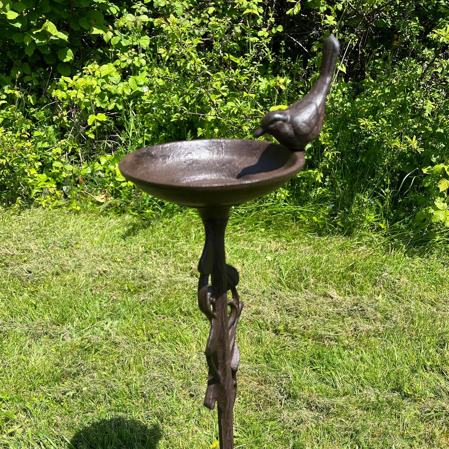 Ornate Cast Iron Bird Bath Ground Stake