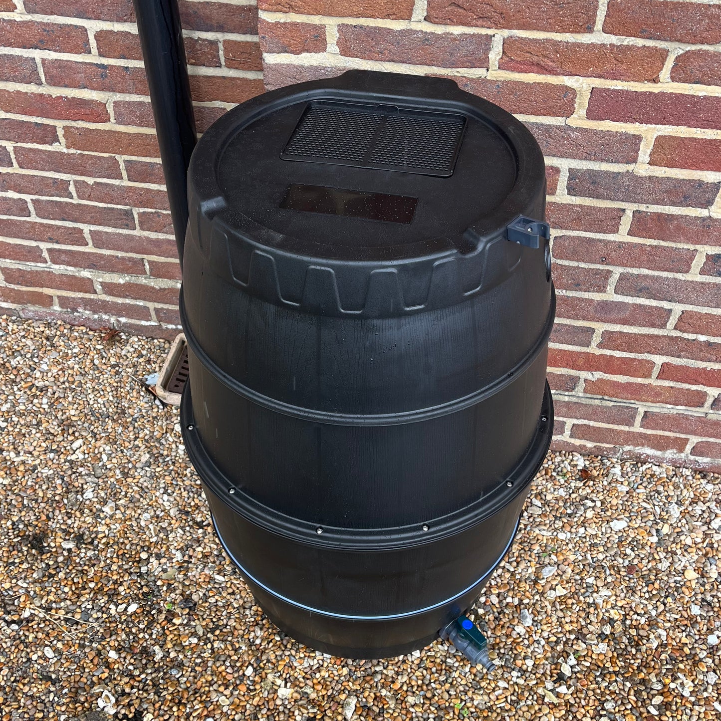 Rain Barrel Water Butt with Tap & Lid (170 Litre)