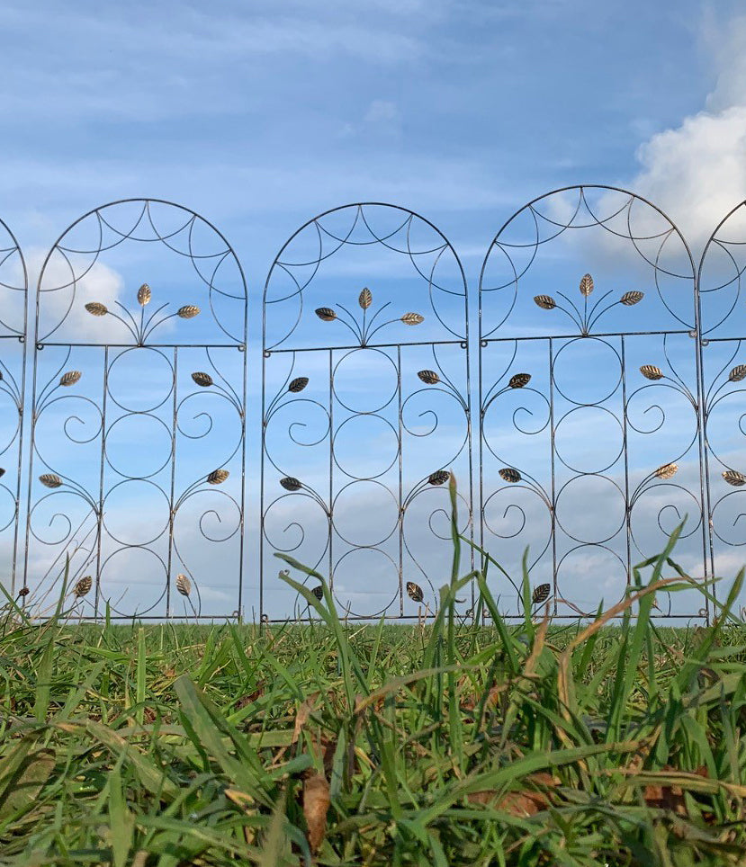 Set of 3 Leaf Design Metal Trellis (120cm x 50cm)