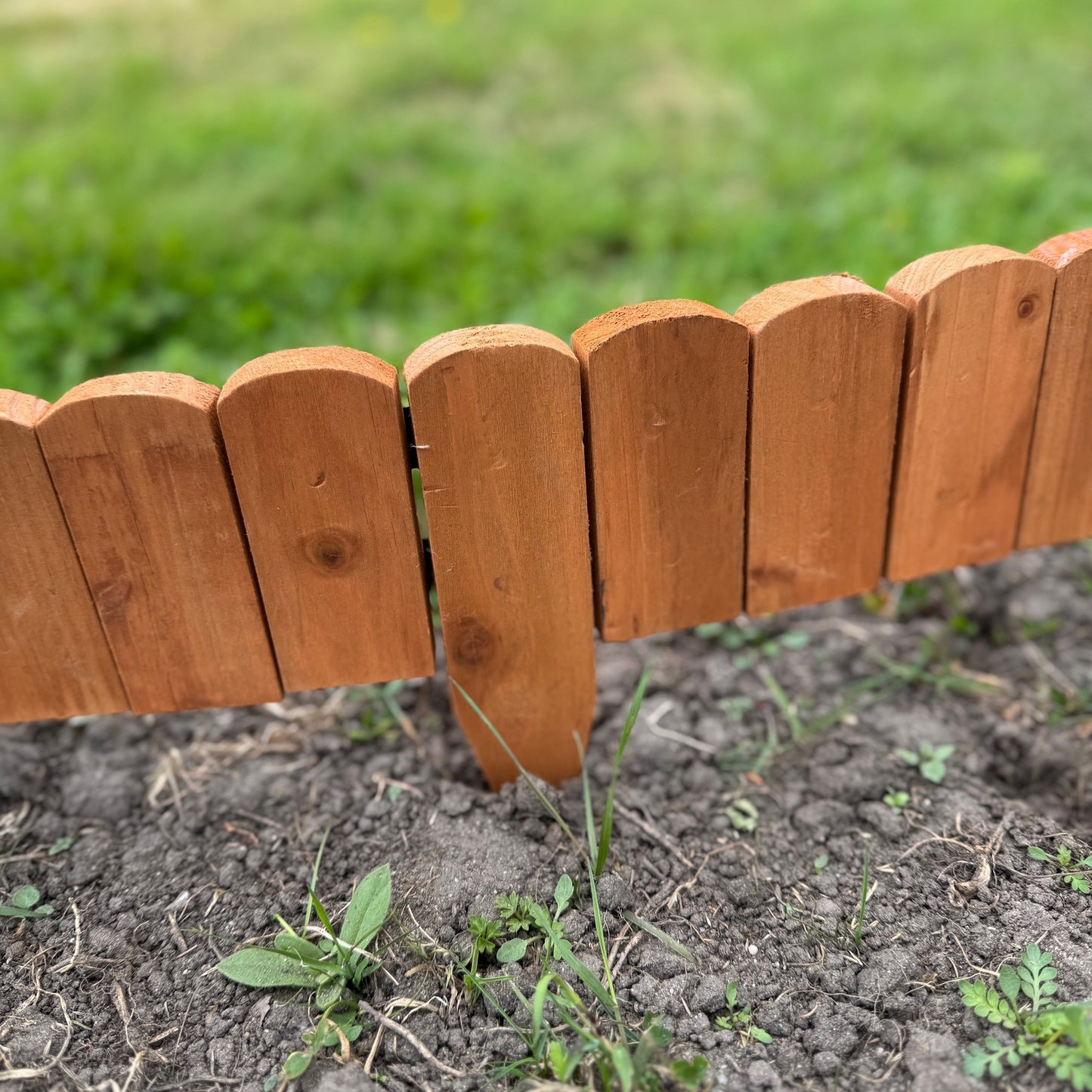 Wooden Log Roll Style Garden Lawn Edging (70cm x 10cm) - 6 Panels