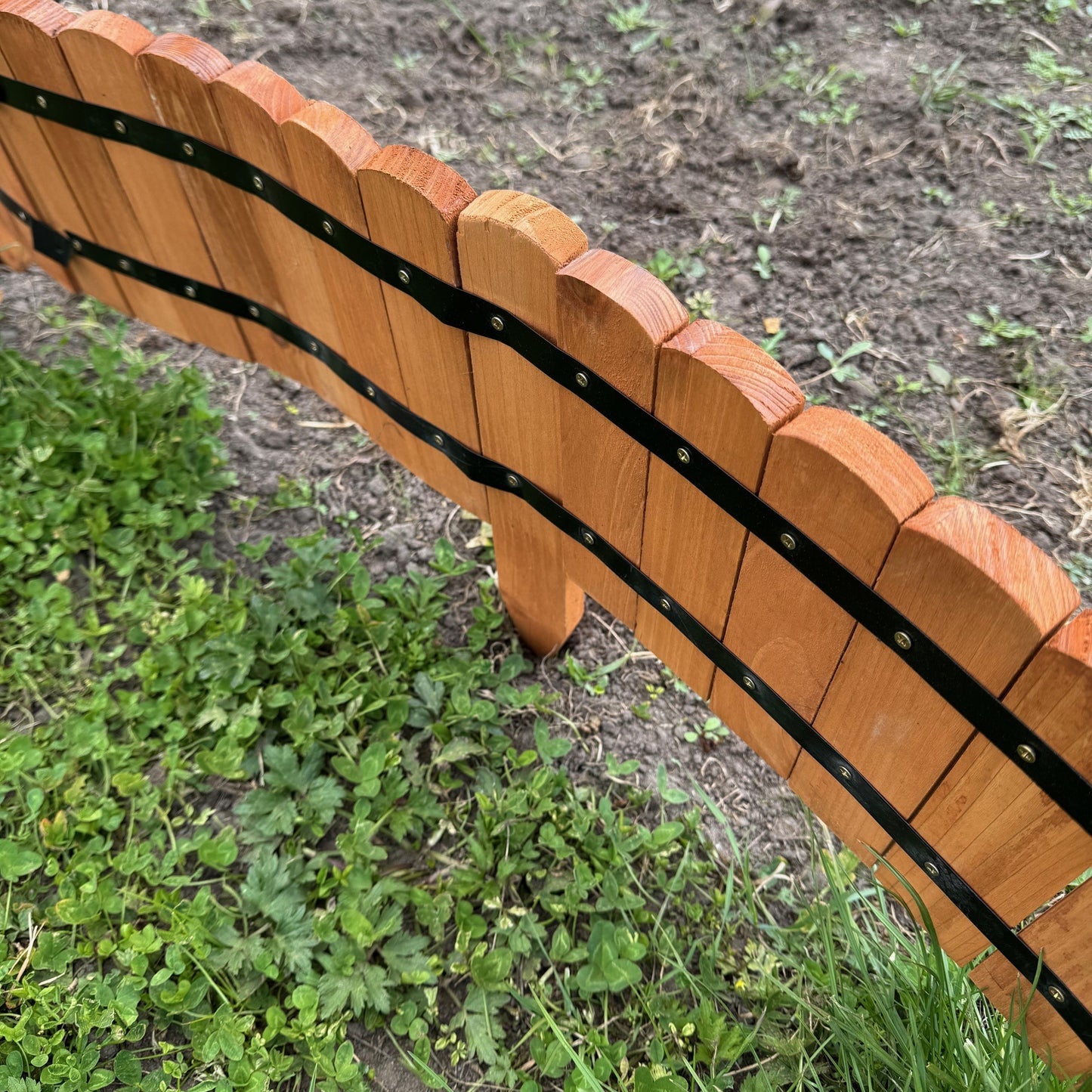 Set of 6 Wooden Lawn Edging Log Roll Style Panels (400cm x 20cm)