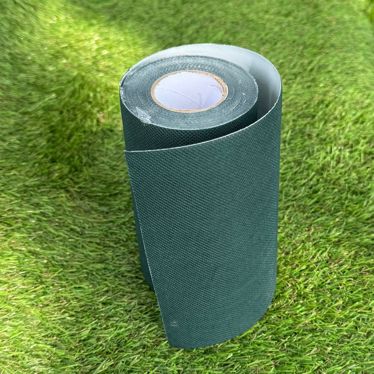 Artificial Grass Adhesive Joint Tape for Fake Garden Turf (5m x 15cm)