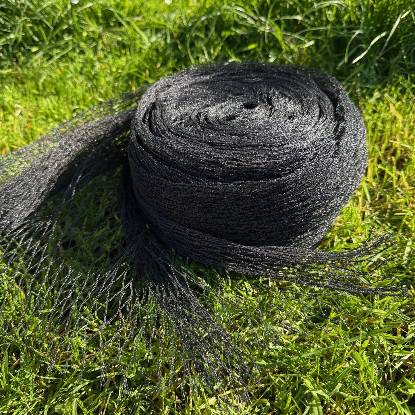 Protective Garden Fruit Cage Netting with 100 Cable Ties (20m x 2m)