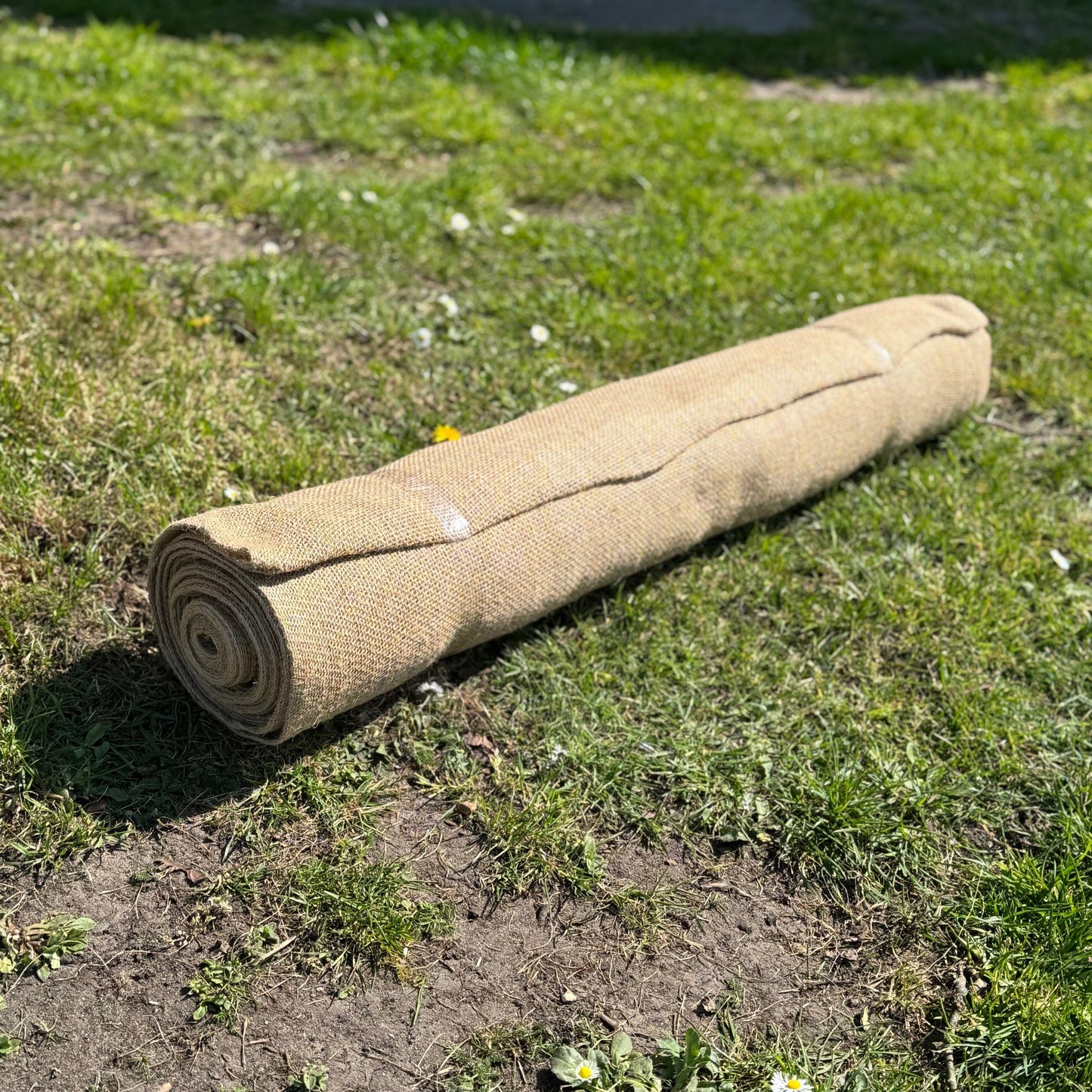 Jute Hessian Burlap Plant Protection Liner & Weed Control Roll (10m x 2m)
