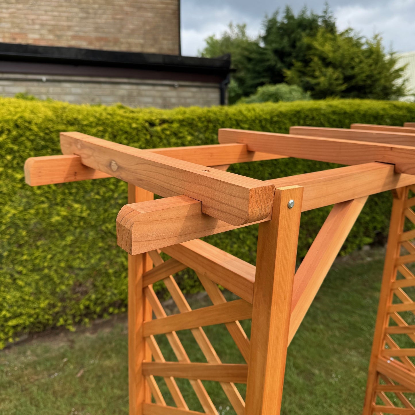 Wooden Garden Arch with Square Top (Tan)