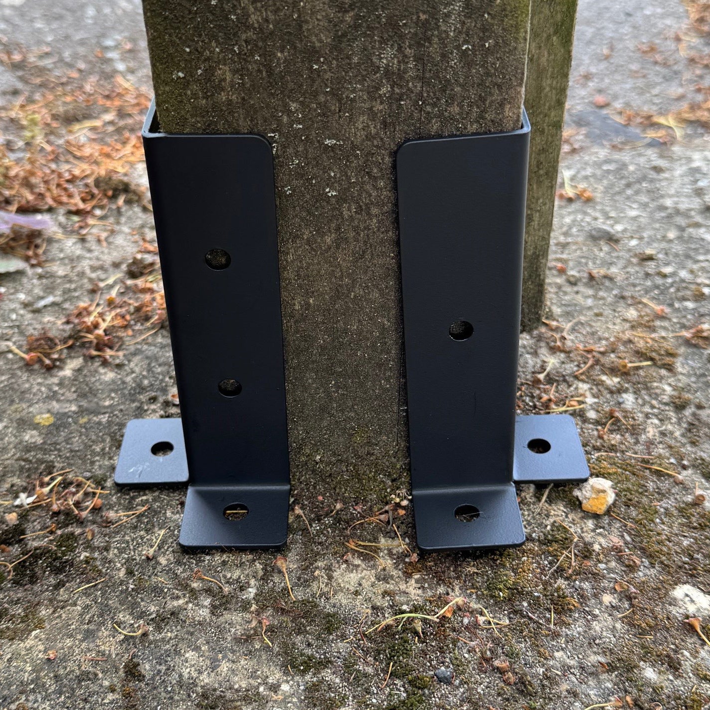 Surface Mounted Fence Post Support Brackets for Hard Ground (Pack of 8)