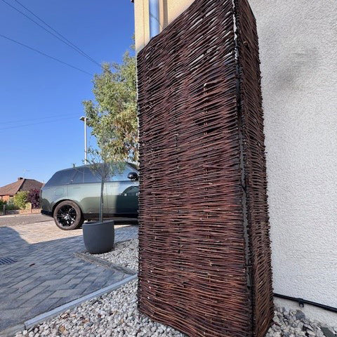 Electric Car Charging Point Willow Screen