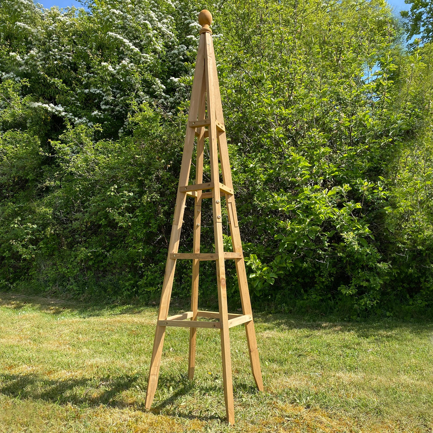 Set of 2 Wooden Garden Obelisks (1.5m)