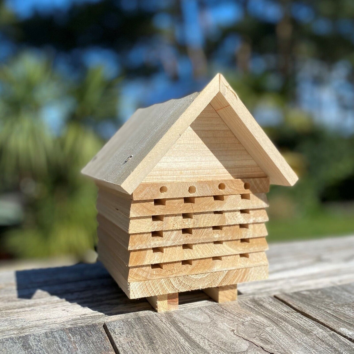 Wooden Solitary Bee Hive Hotel Habitat