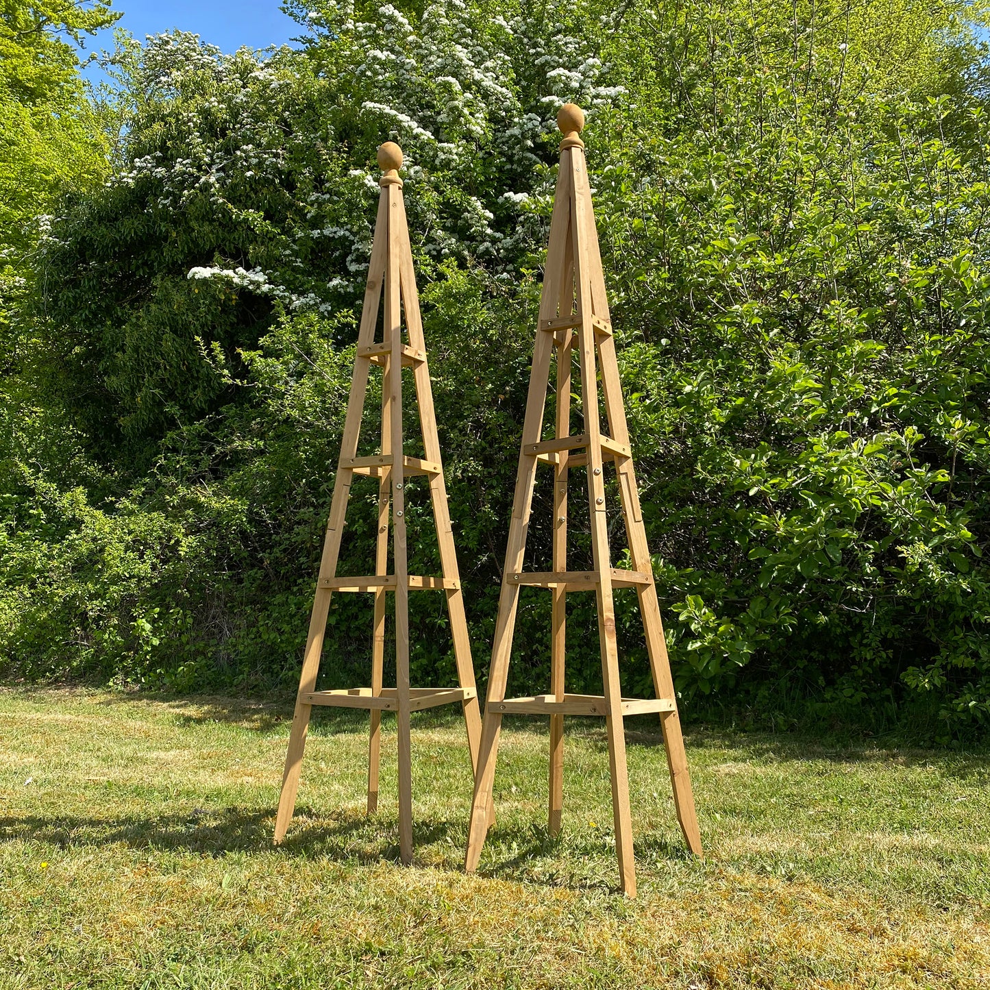 Set of 2 Wooden Garden Obelisks (1.5m)