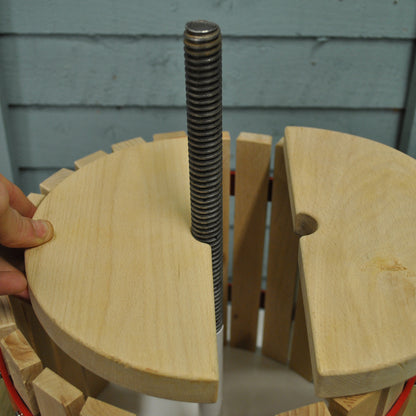 Spindle for Traditional Fruit and Apple Press (18 Litre)