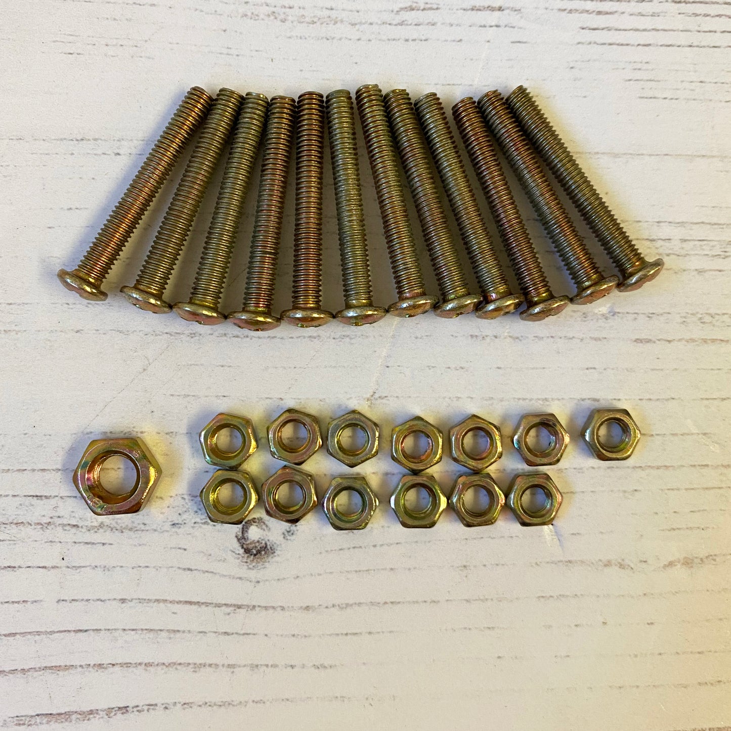 Fixings Pack for Set of 2 Metal Garden Obelisks GFC427