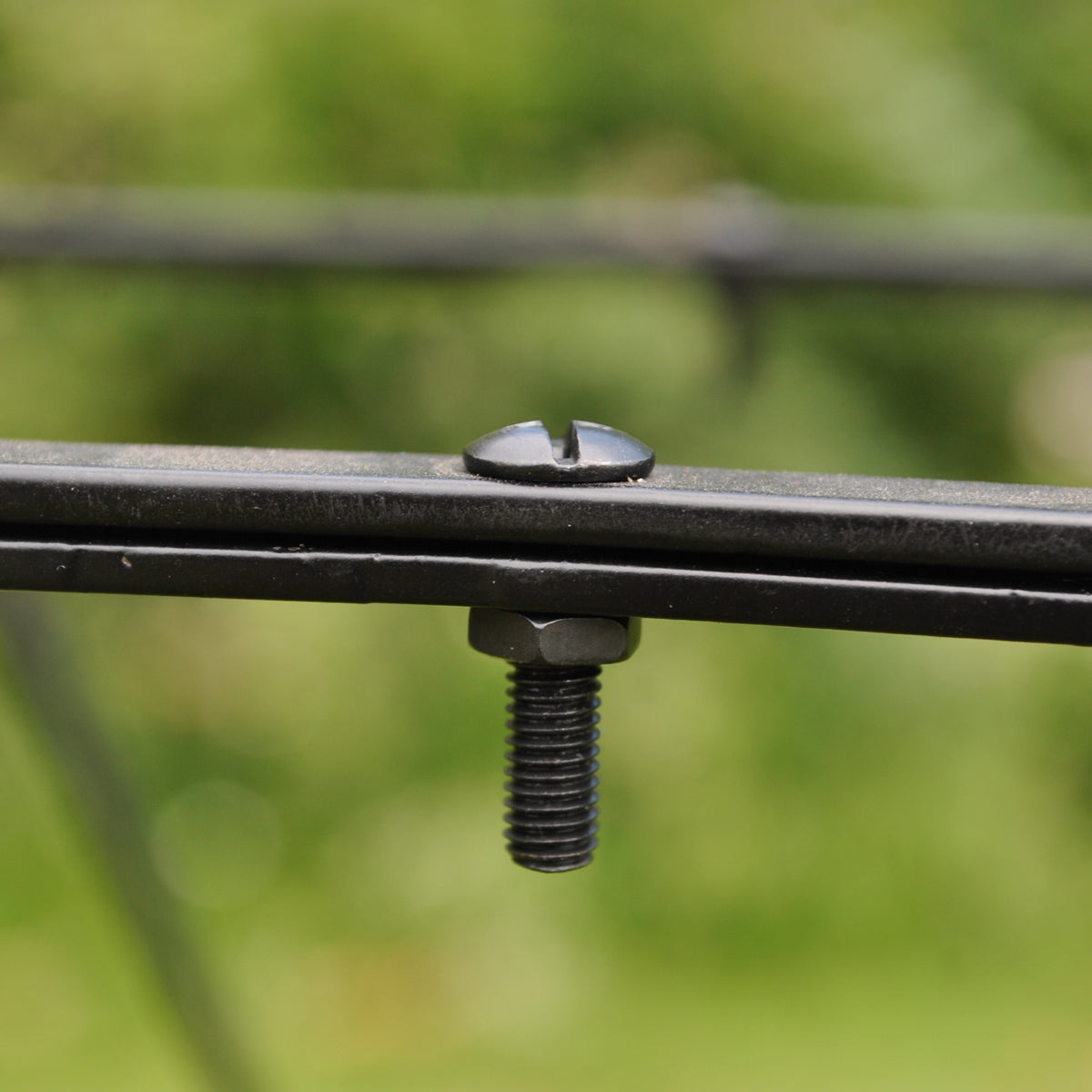 Fixings for 2 x Roman Obelisks GFG812