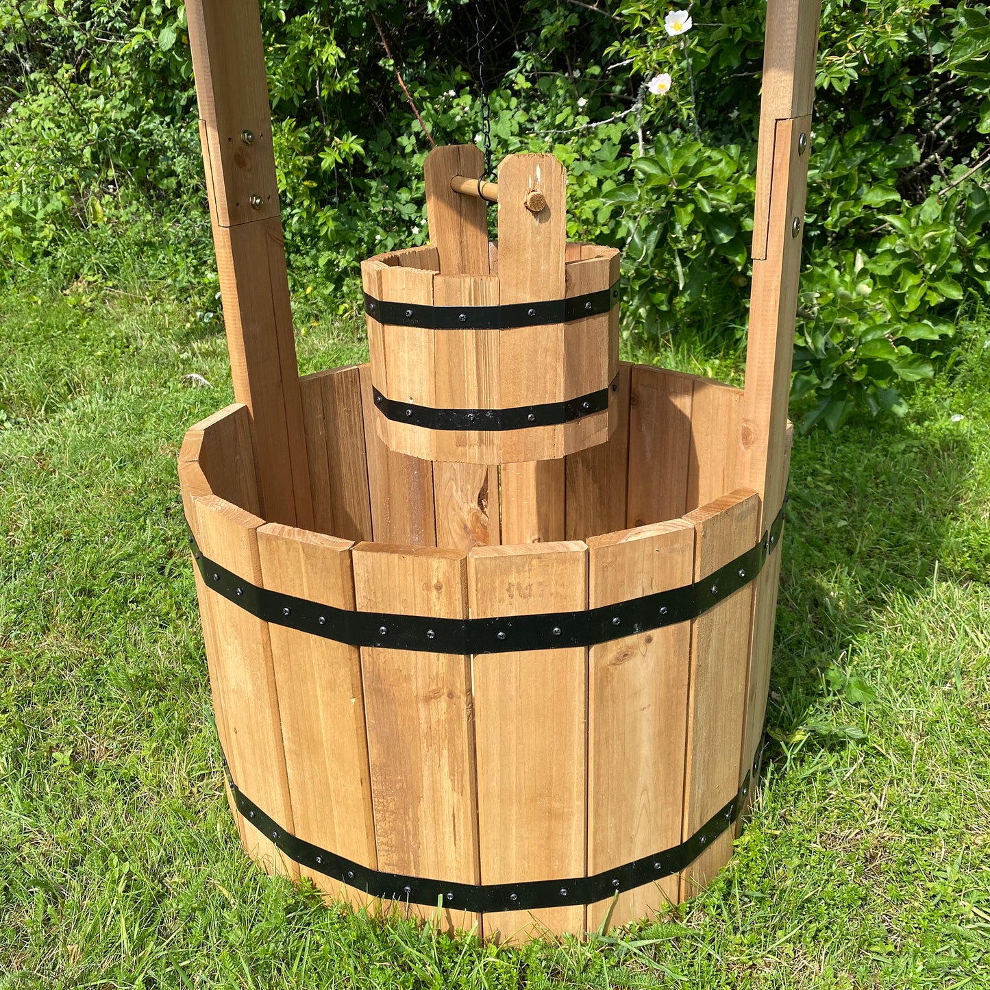Large Wooden Wishing Well Garden Planters (Set of 2)