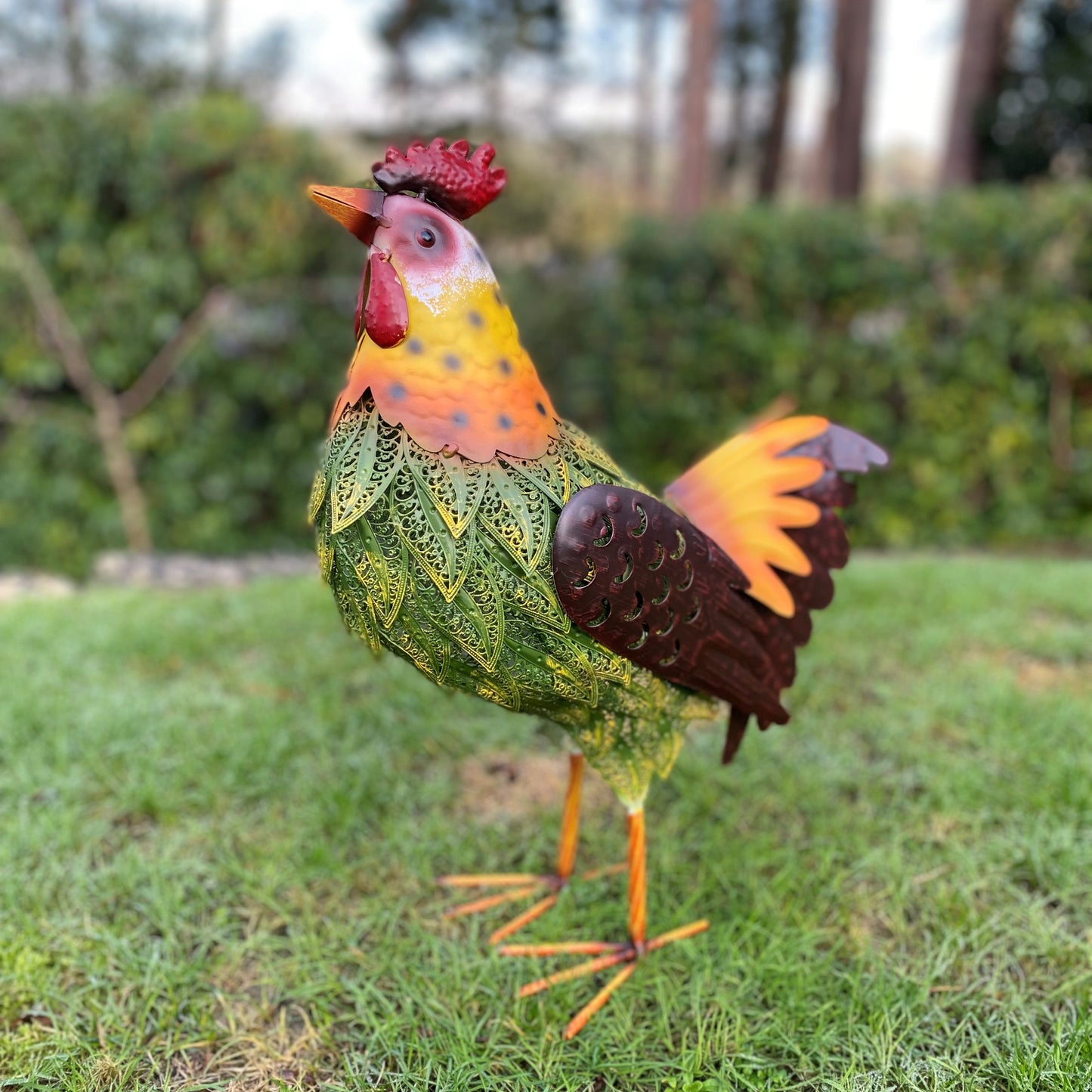 Metal Silhouette Hen Ornamental Garden Light (Solar)