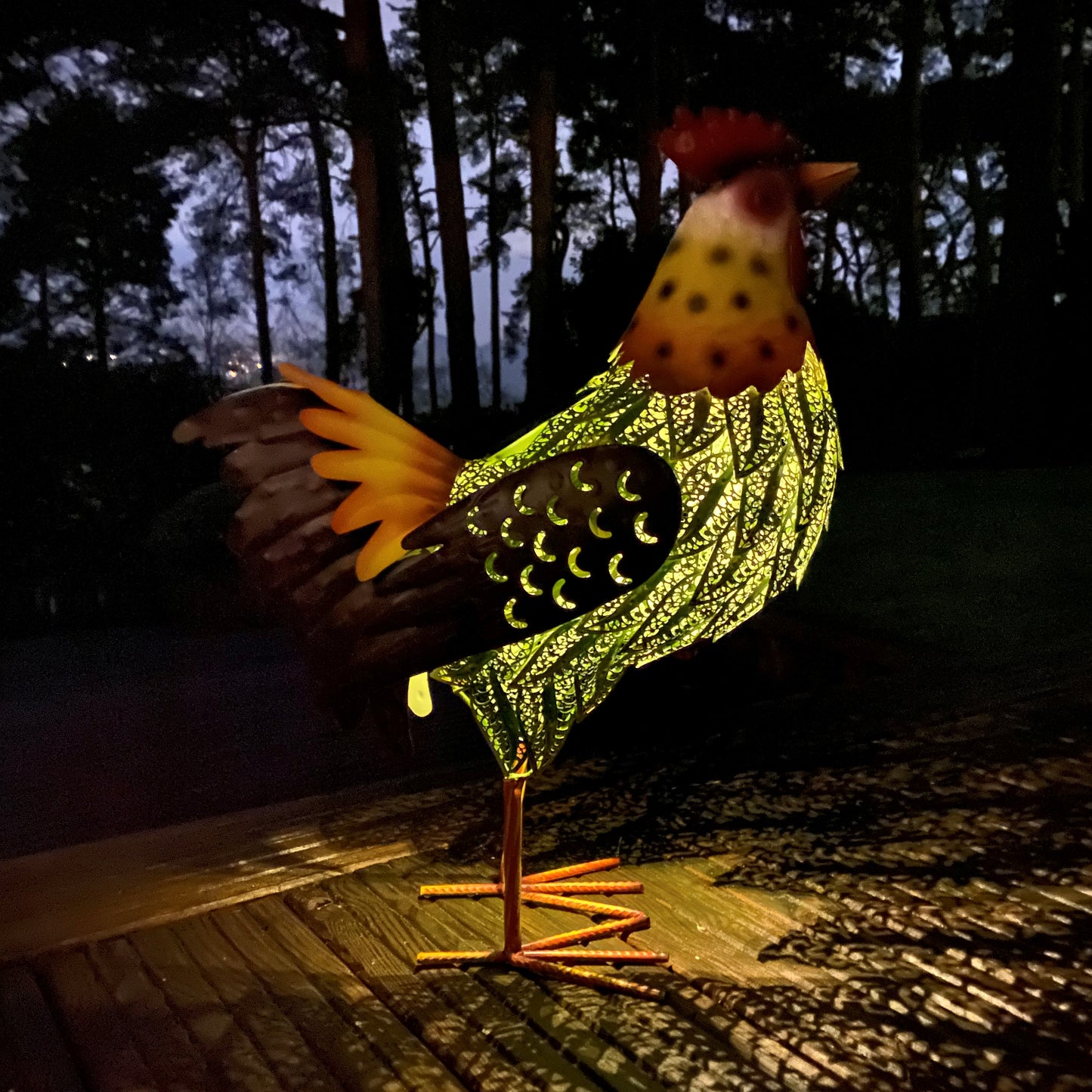 Metal Silhouette Hen Ornamental Garden Light (Solar)