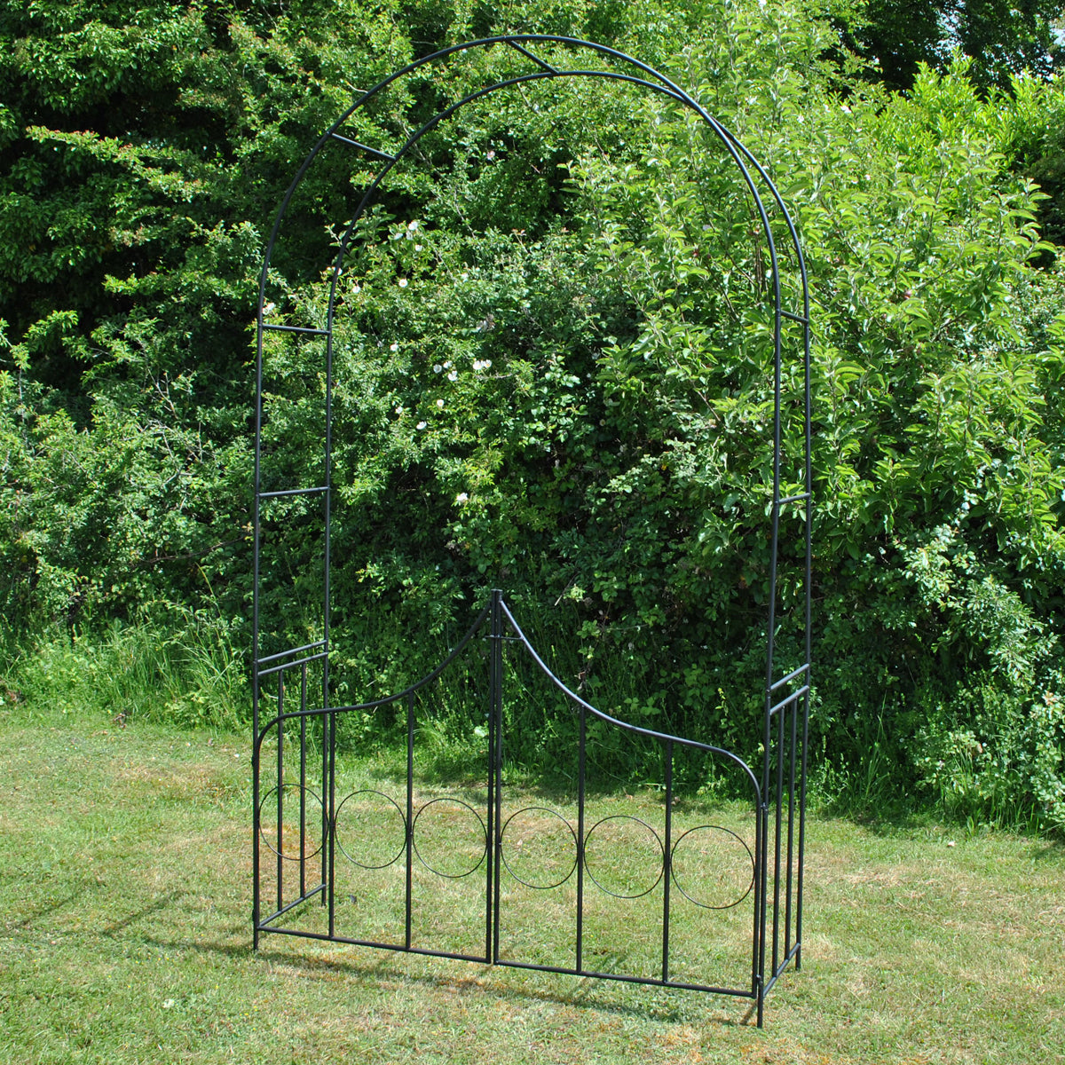 Metal Kingsbere Garden Arch with Gate