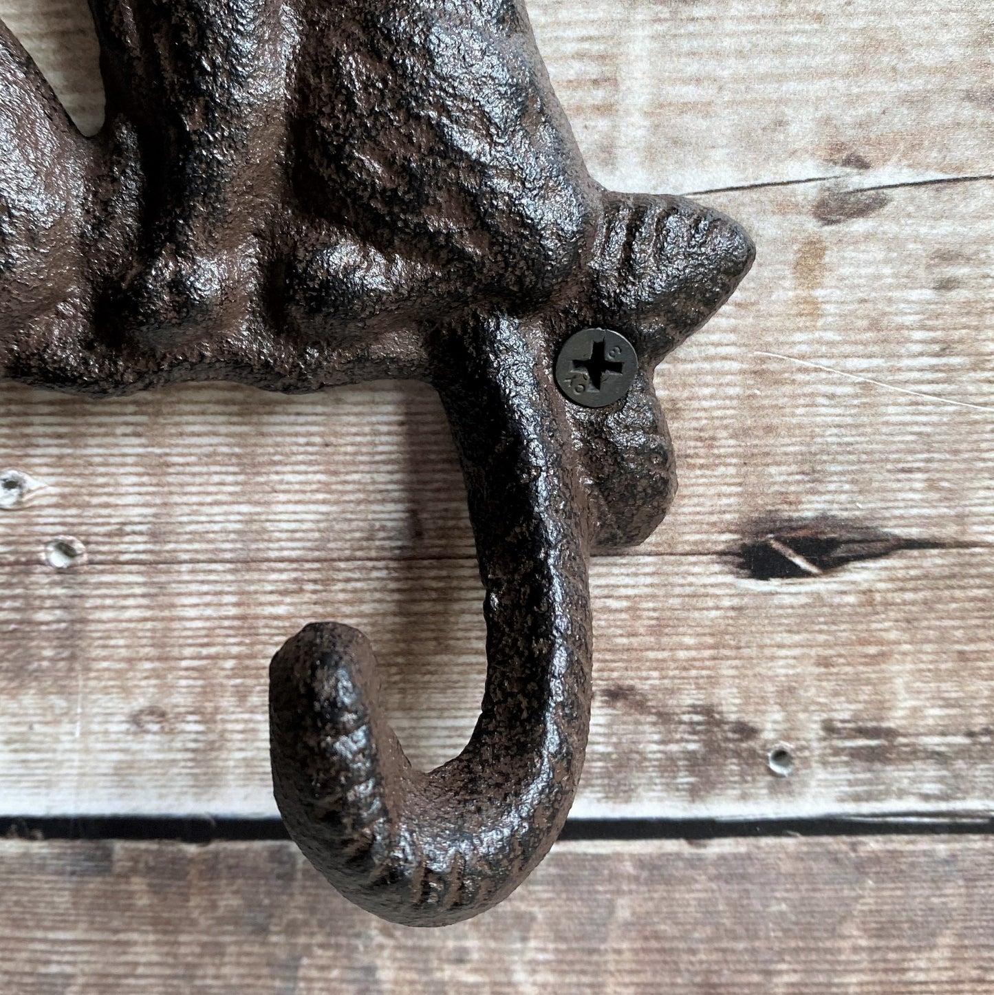 Cat Family Wall Coat Hook Rack in Cast Iron