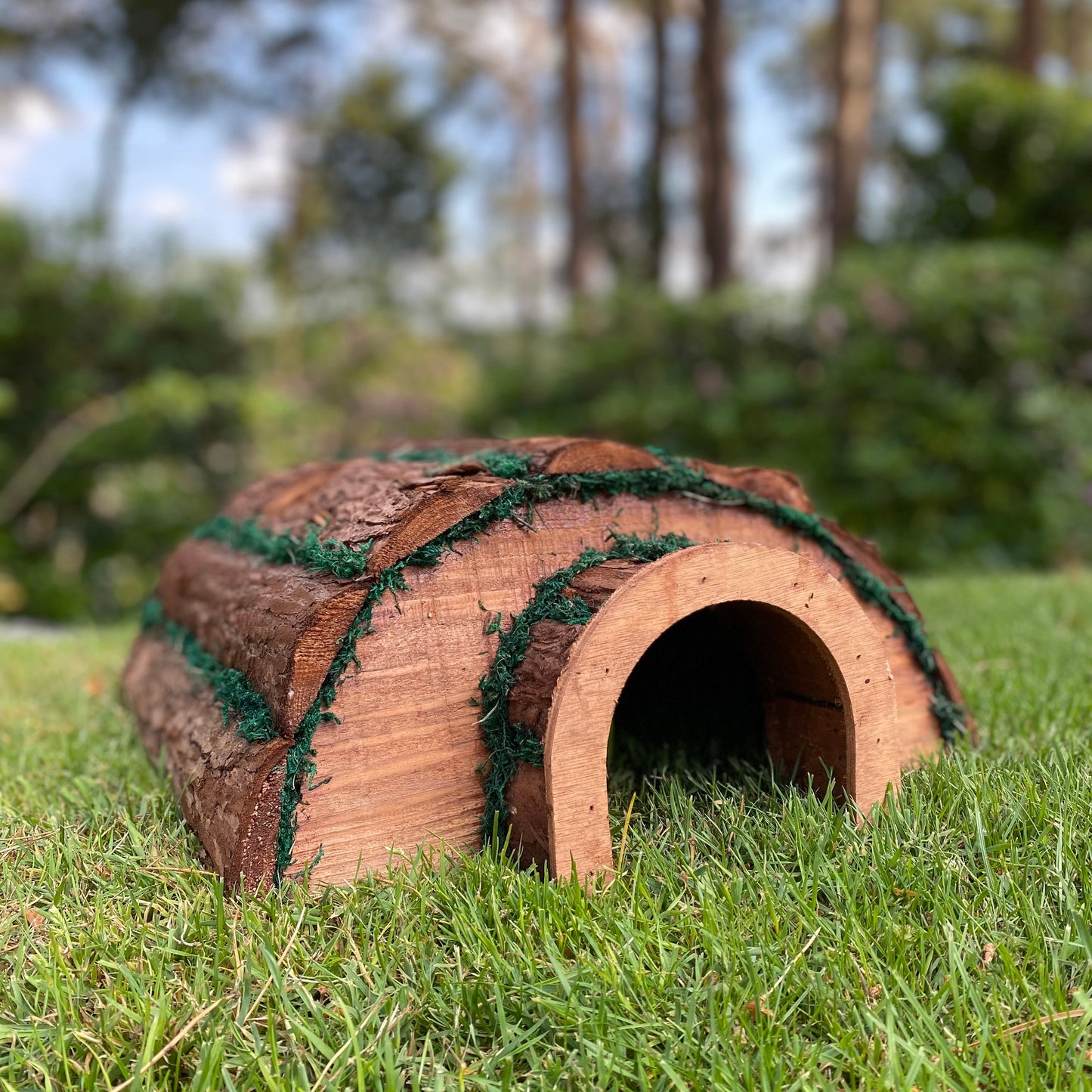 Wooden Hedgehog Hogitat with Bird House and Hanging Feeder