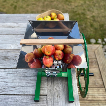 Manual Apple Scratter Pulper Pomace and Traditional Fruit and Apple Press (6 Litre) with Straining Bag