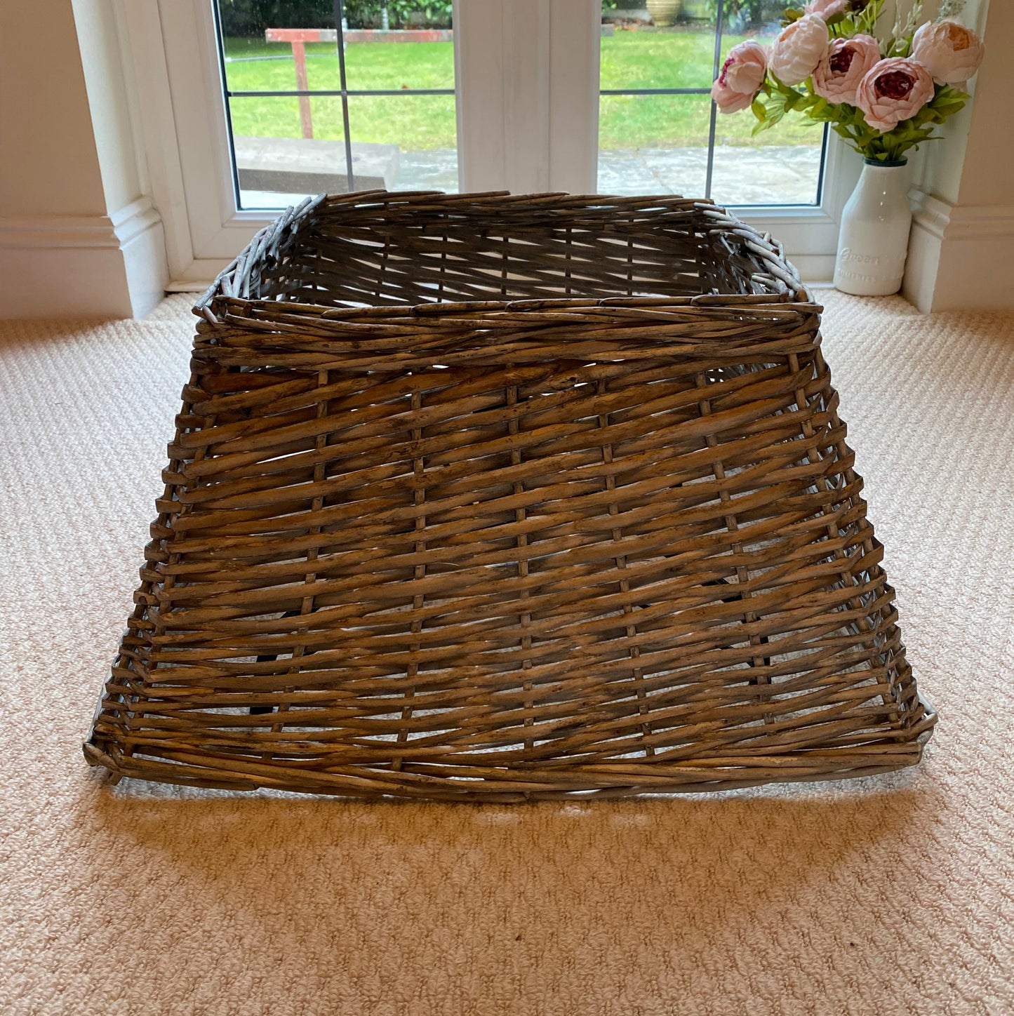 Grey Wicker Christmas Tree Skirt (Square)