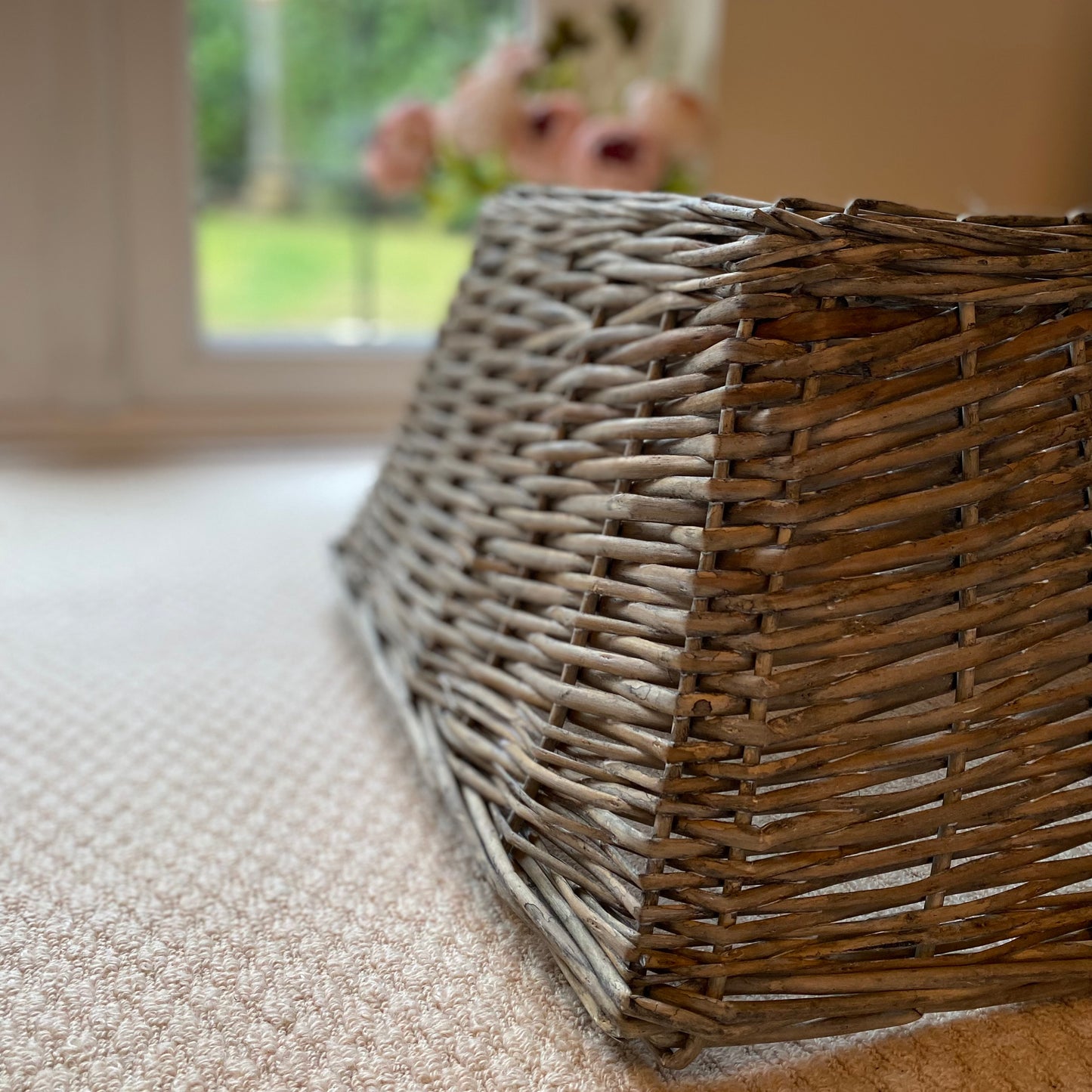 Grey Wicker Christmas Tree Skirt (Square)