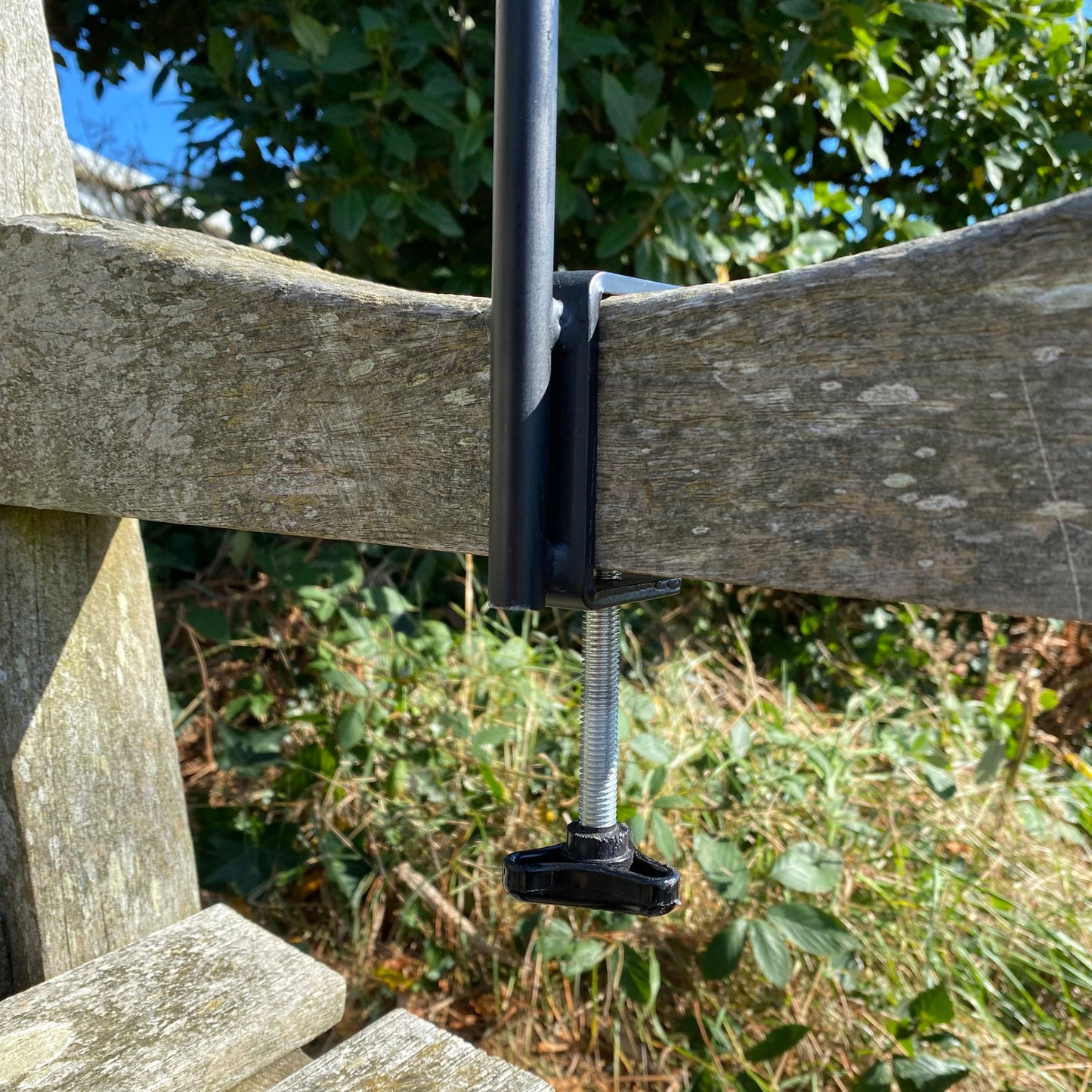 Brownsea Balcony Bird Feeding Station with Two Copper Feeders