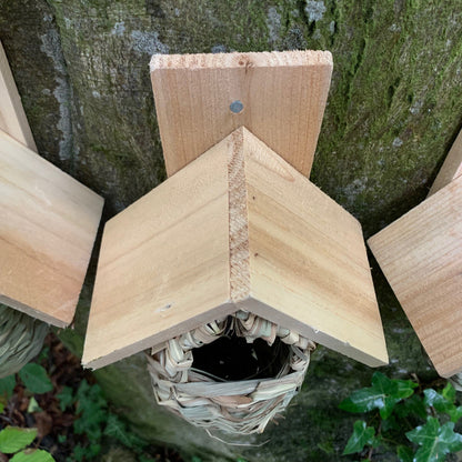 Reed Bird Nesting Pouches with Wooden Roof (Set of 3)
