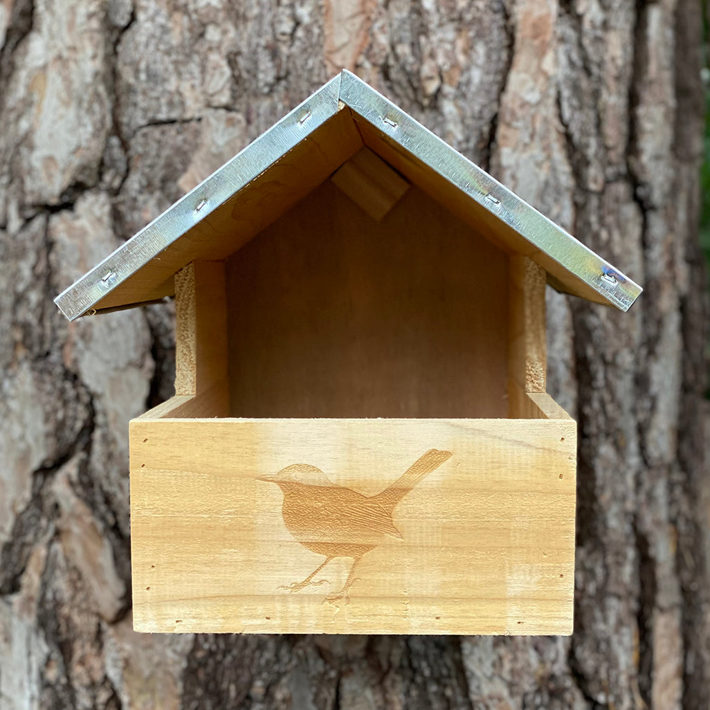 Wildtier herz I Blackbird nest Box Made of Screwed Solid Wood